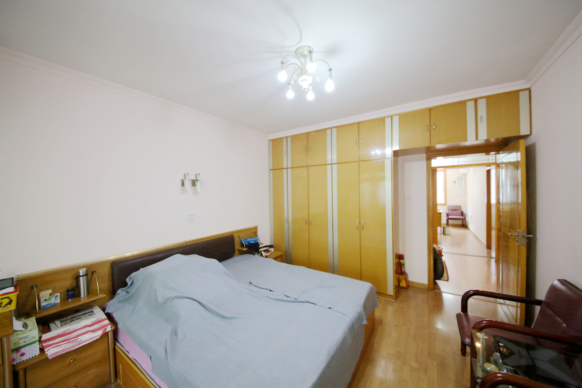 德政园 5室2厅2卫 135.8万 德政园 5室2厅2卫 135.8万卧室