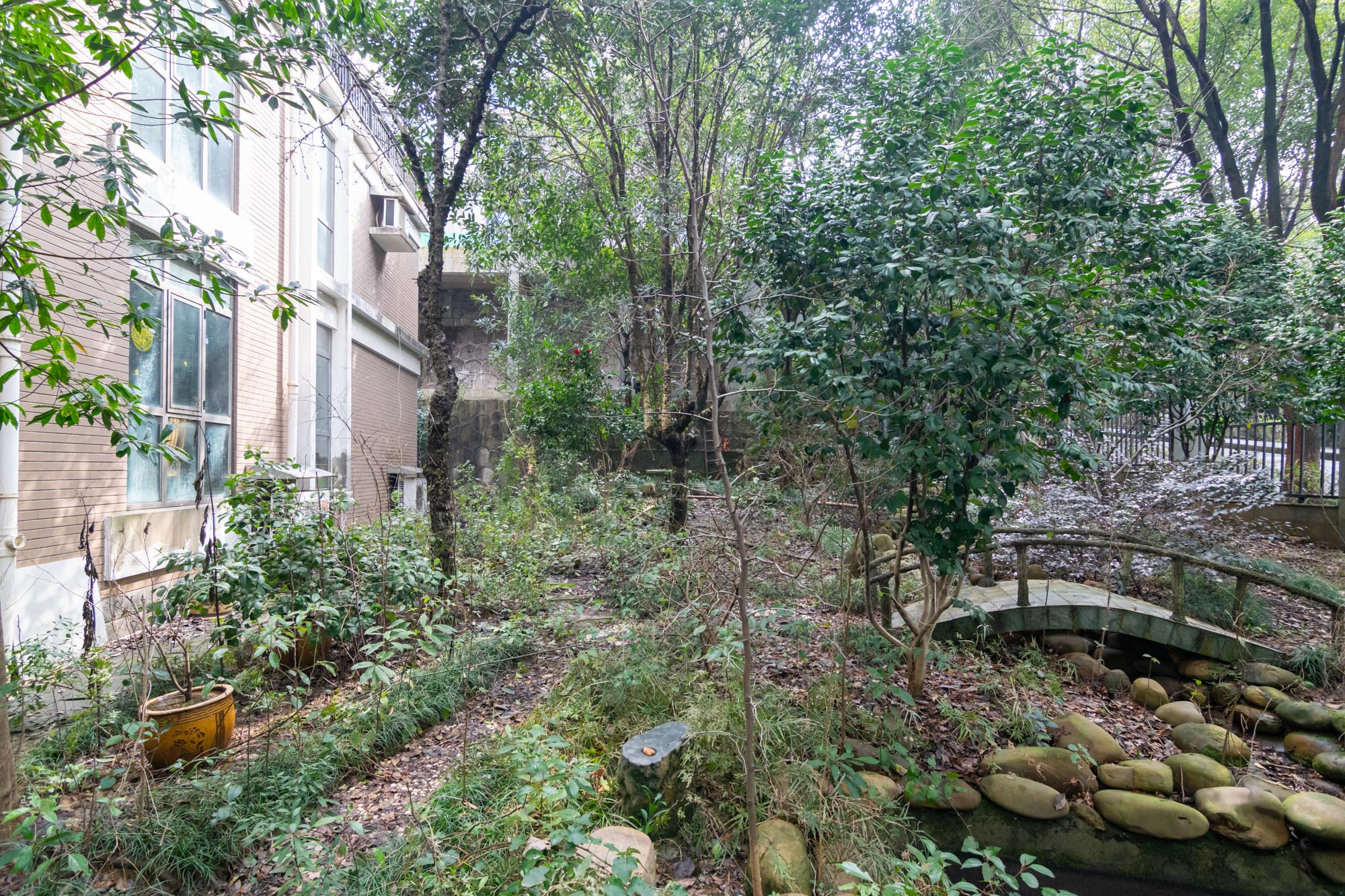 普瑞斯堡 6室3厅3卫 499.8万 普瑞斯堡 6室3厅3卫 499.8万其他