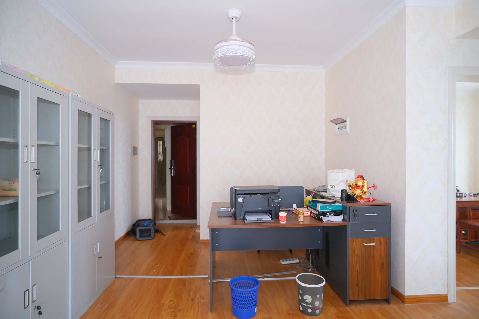 恒广国际景园一二区 2室1厅1卫 60.0万 恒广国际景园一二区 2室1厅1卫 60.0万客厅