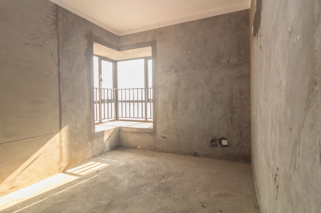 深业睿城 2室2厅1卫 58.0万 深业睿城 2室2厅1卫 58.0万其他