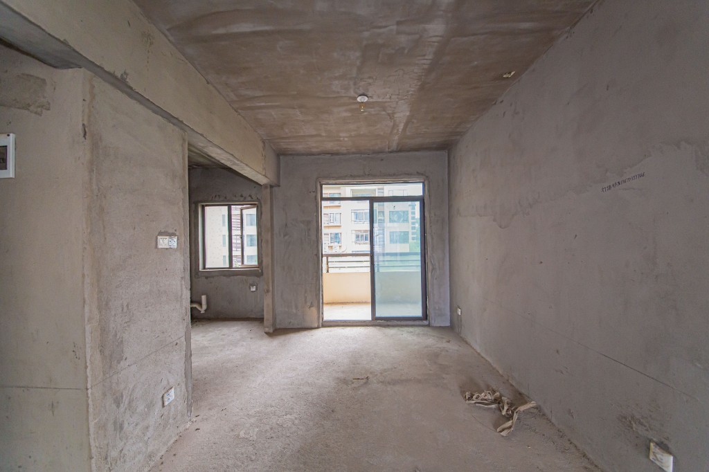 大唐印象一期云海湾  4室2厅2卫    169.0万其他