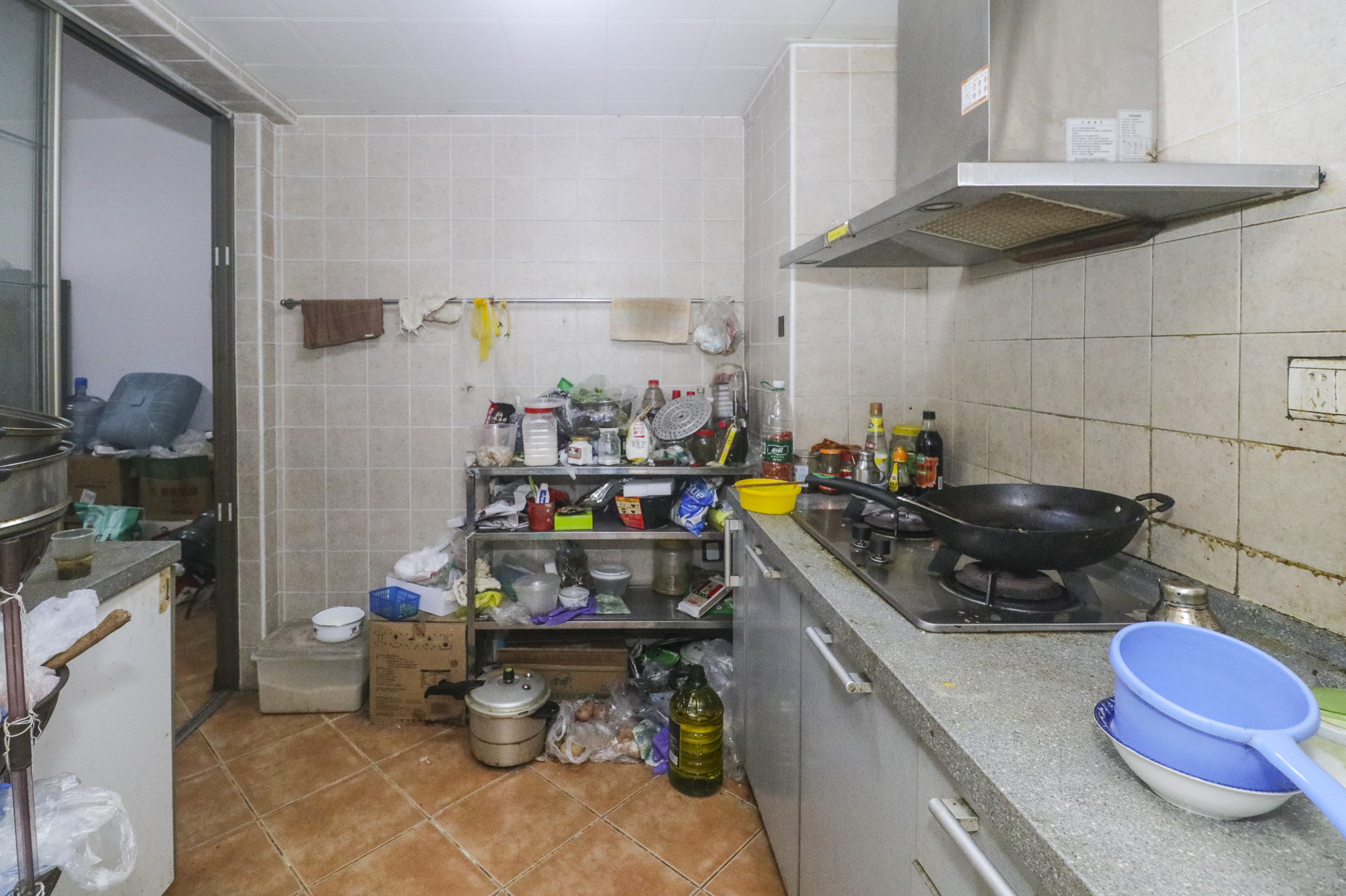 美林银谷  3室2厅1卫    138.6万 美林银谷  3室2厅1卫    138.6万厨房