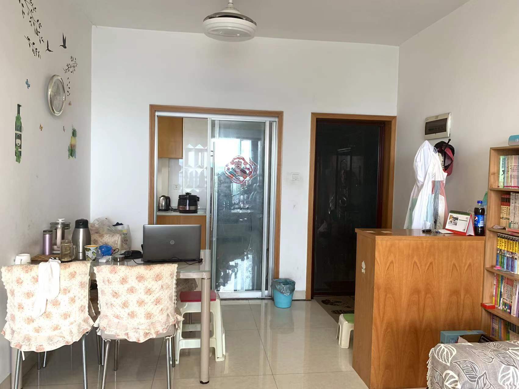 水岸花城(翠堤湾) 2室2厅1卫 45.0万 水岸花城(翠堤湾) 2室2厅1卫 45.0万客厅