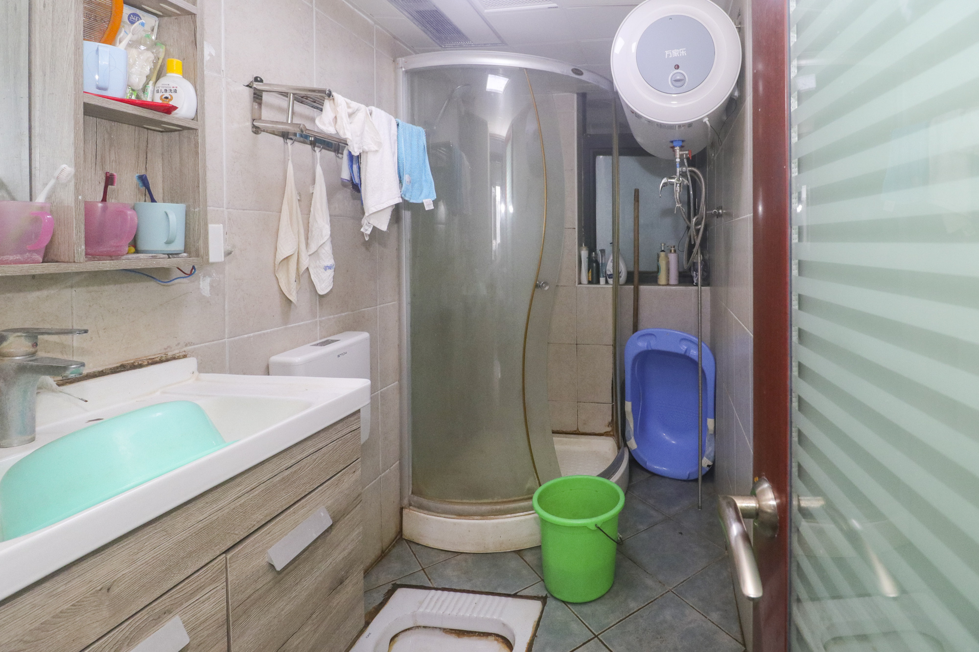 美林银谷  3室2厅1卫    138.6万 美林银谷  3室2厅1卫    138.6万卫生间