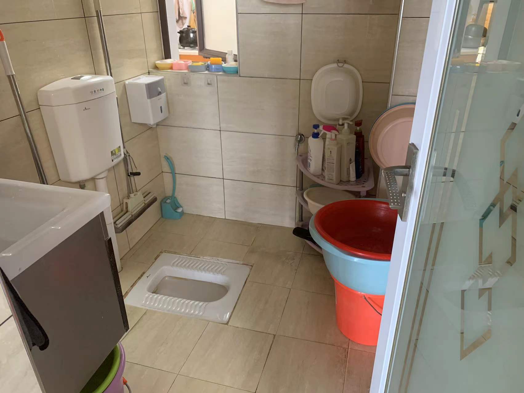 水岸花城(翠堤湾) 2室2厅1卫 45.0万 水岸花城(翠堤湾) 2室2厅1卫 45.0万客厅