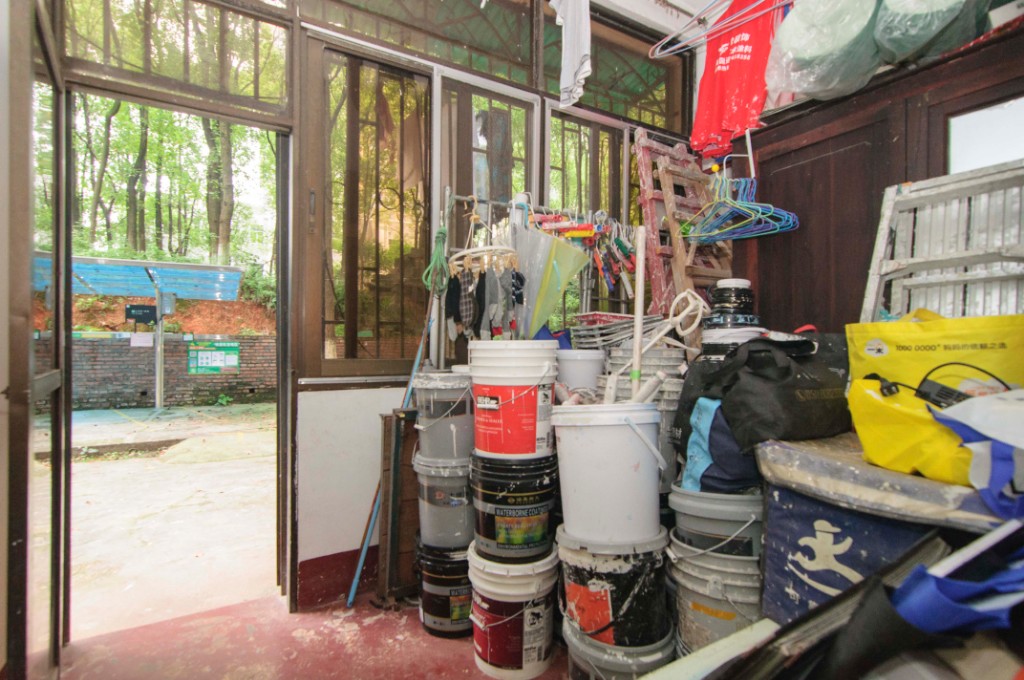 湖南邮电职业技术学院  2室1厅1卫    55.0万阳台