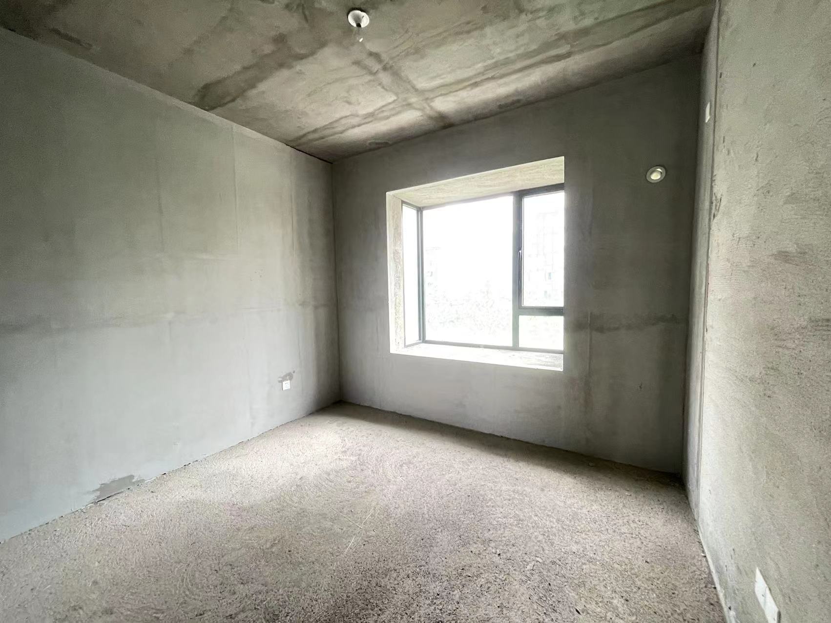 春藤公馆 3室2厅2卫 69.8万 春藤公馆 3室2厅2卫 69.8万客厅