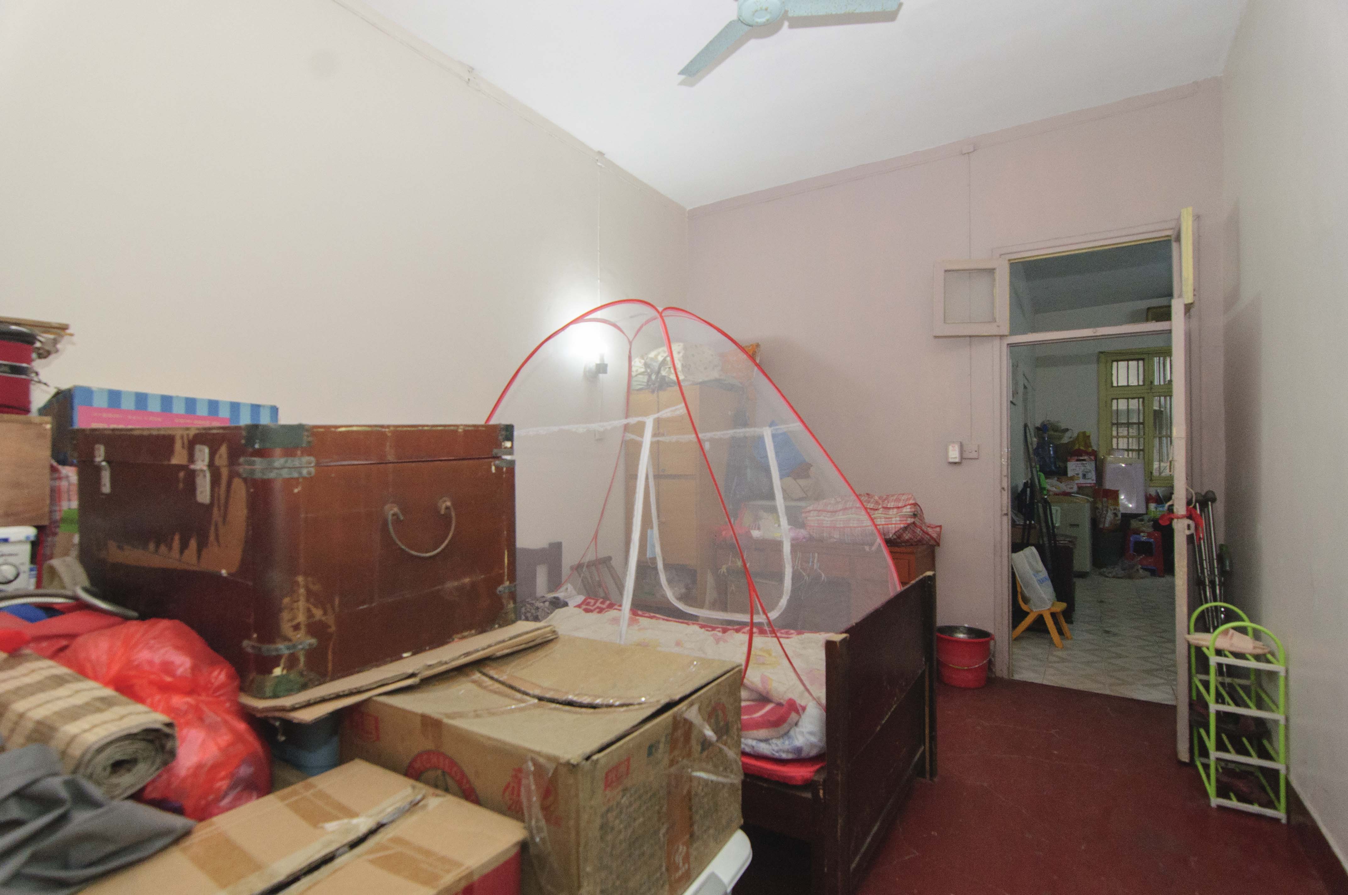 湖南邮电职业技术学院  2室1厅1卫    55.0万卧室