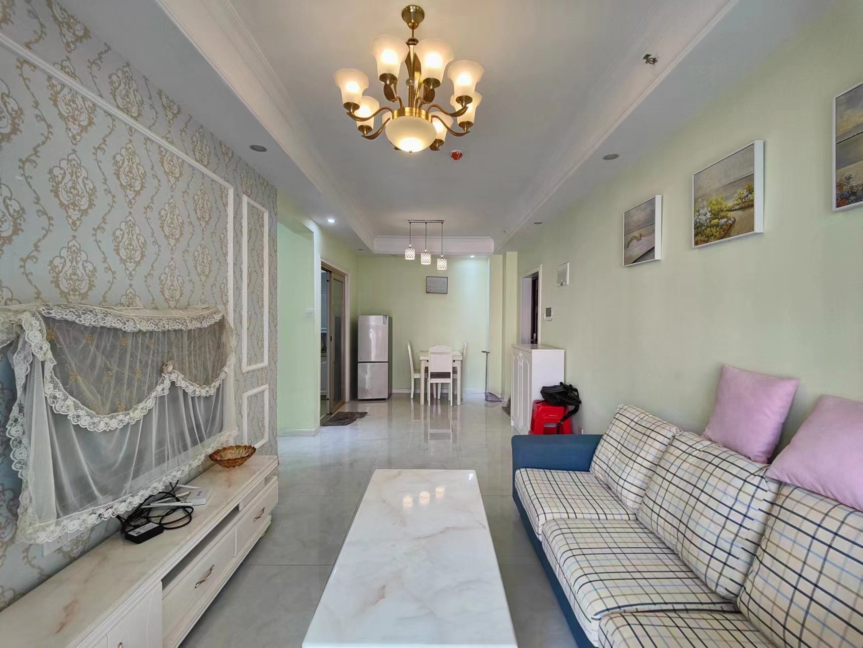 新桂公馆  2室1厅1卫    51.0万 新桂公馆  2室1厅1卫    51.0万客厅