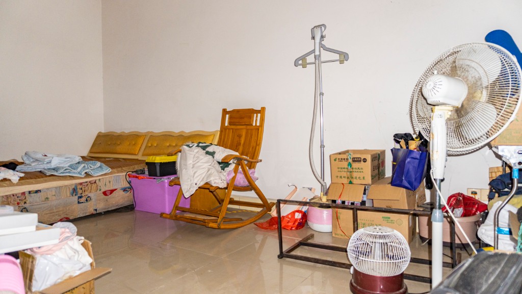 龙泰大楼(龙泰小区) 3室2厅1卫 67.8万 龙泰大楼(龙泰小区) 3室2厅1卫 67.8万客厅