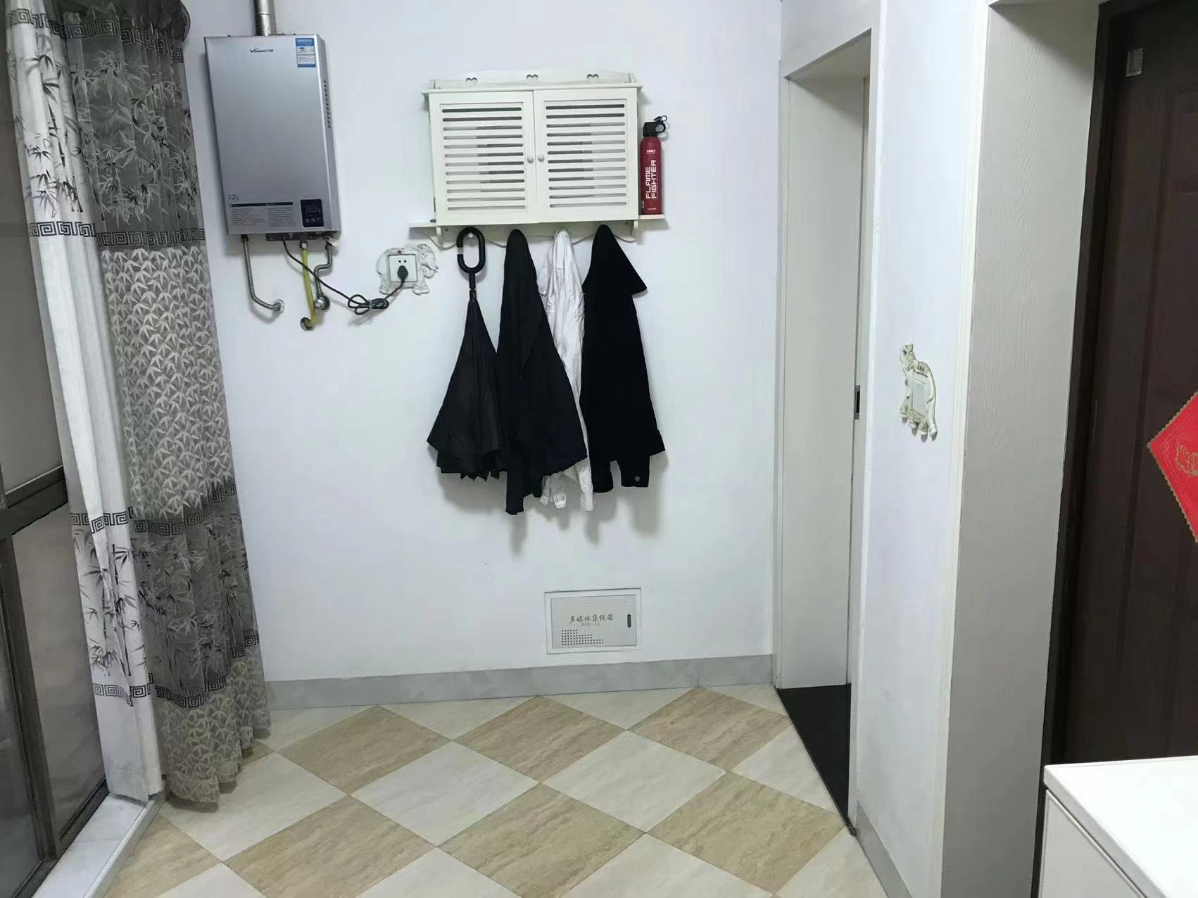 城发翠庭苑 3室2厅2卫 68.8万 城发翠庭苑 3室2厅2卫 68.8万客厅