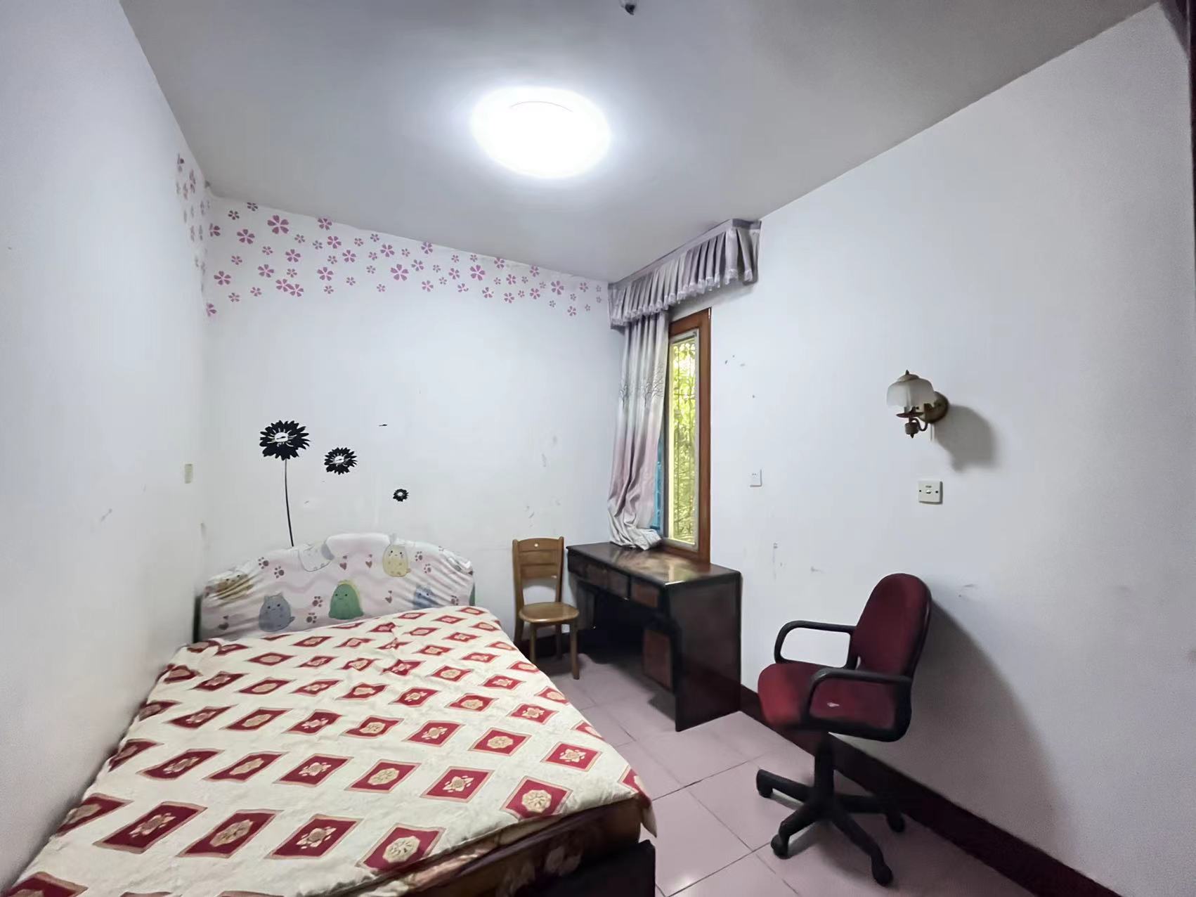 株洲保利花园 2室2厅1卫 40.0万 株洲保利花园 2室2厅1卫 40.0万客厅