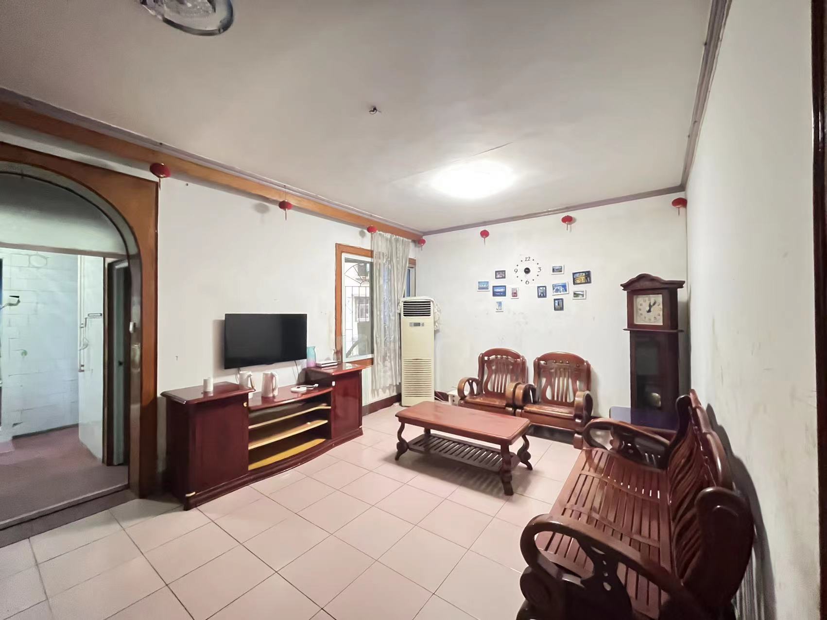 株洲保利花园 2室2厅1卫 40.0万 株洲保利花园 2室2厅1卫 40.0万客厅