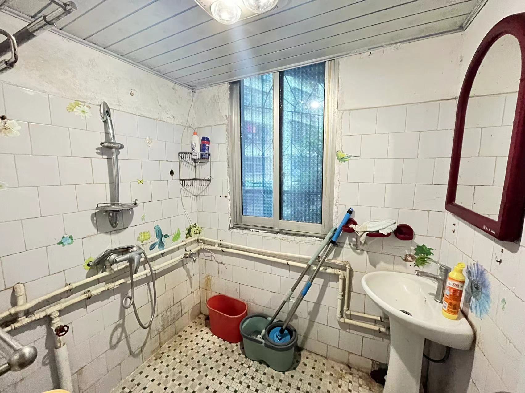 株洲保利花园 2室2厅1卫 40.0万 株洲保利花园 2室2厅1卫 40.0万客厅