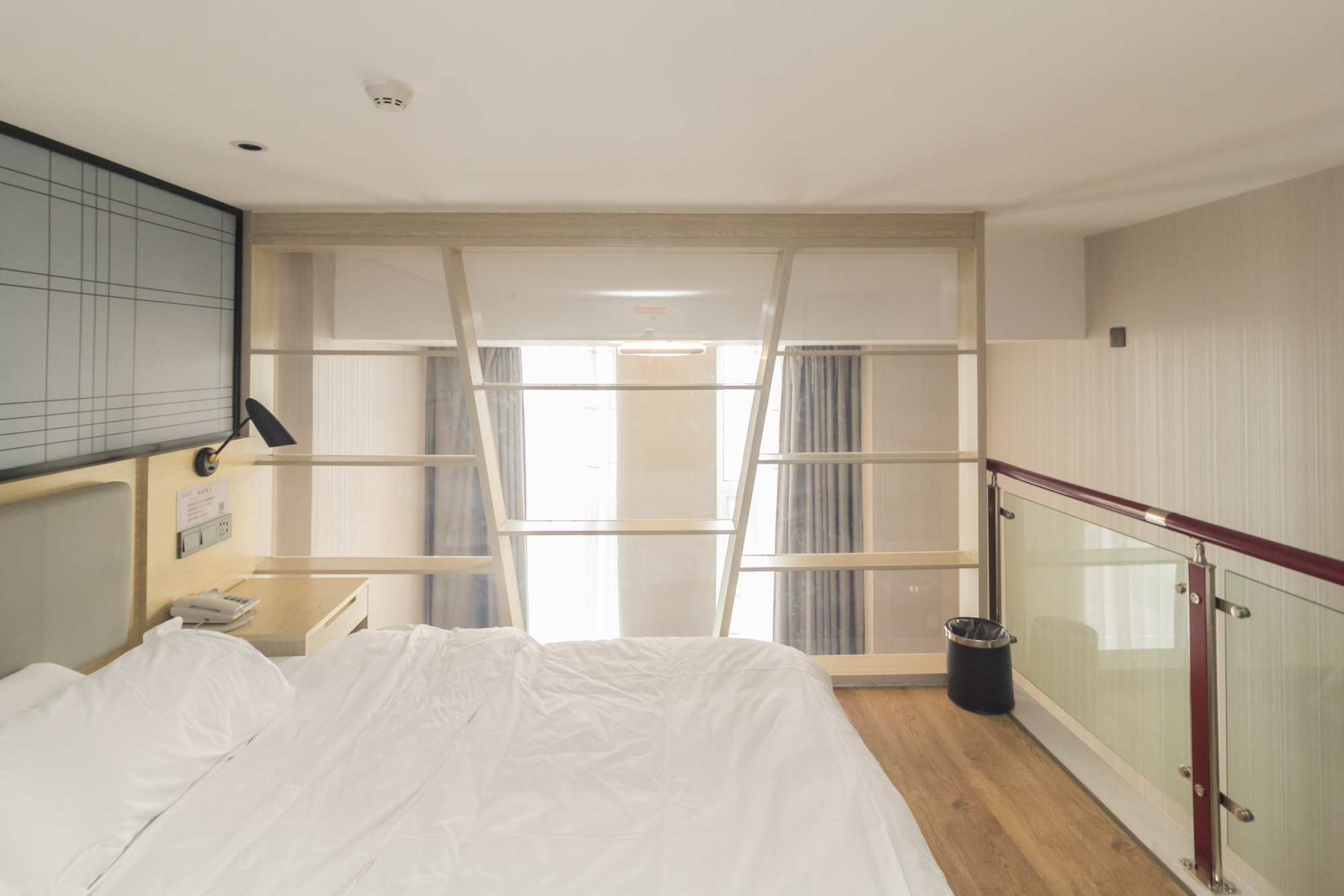 MOMA当代广场  1室1厅1卫    34.98万卧室