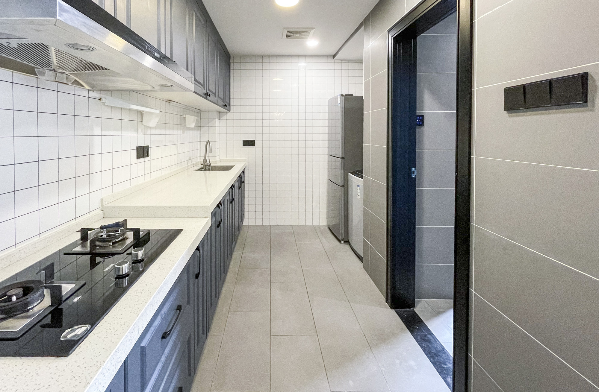 世茂外滩里(世茂铂翠湾三期) 3室2厅1卫 195.0万 世茂外滩里(世茂铂翠湾三期) 3室2厅1卫 195.0万厨房