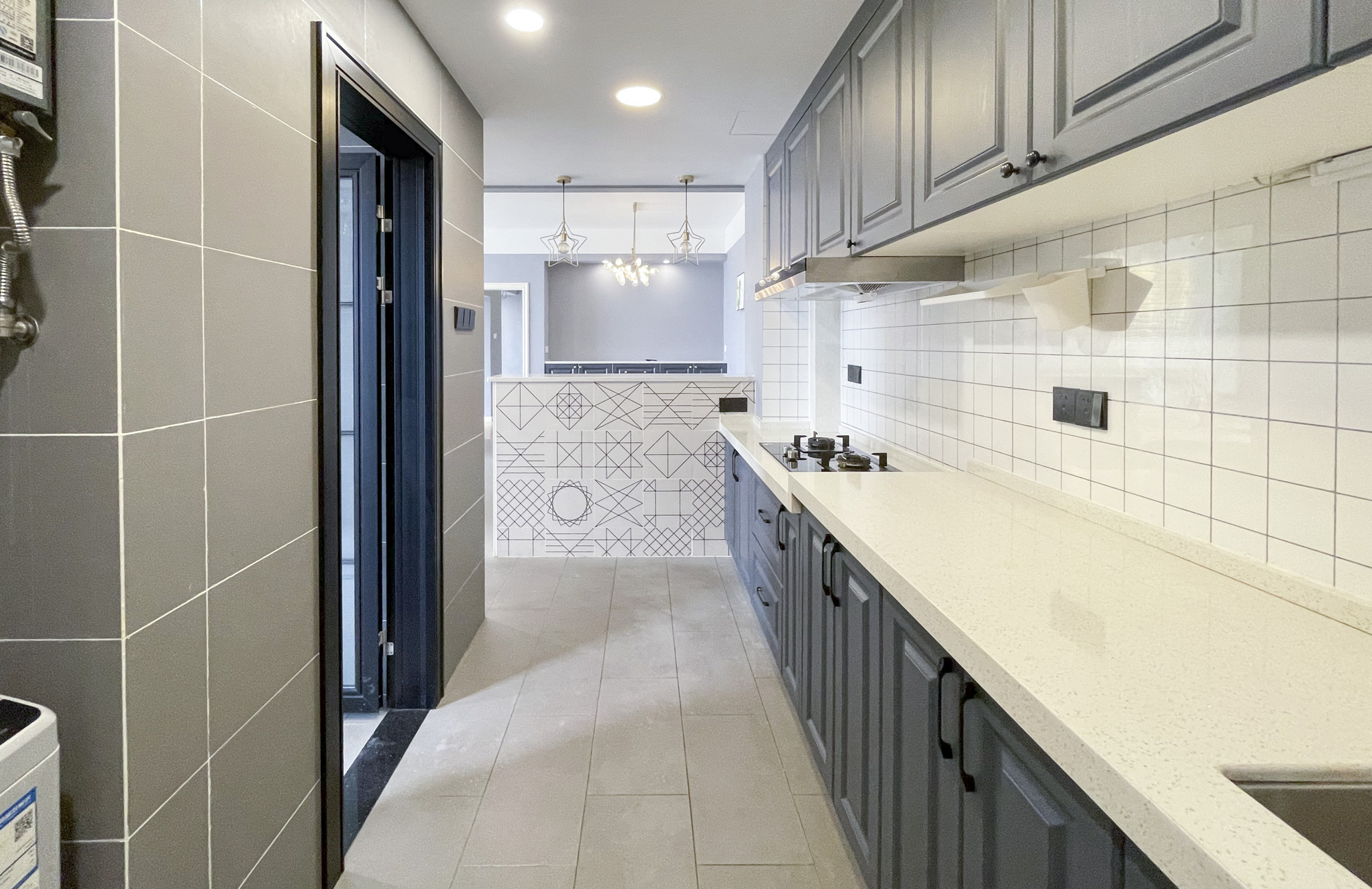 世茂外滩里(世茂铂翠湾三期) 3室2厅1卫 195.0万 世茂外滩里(世茂铂翠湾三期) 3室2厅1卫 195.0万厨房