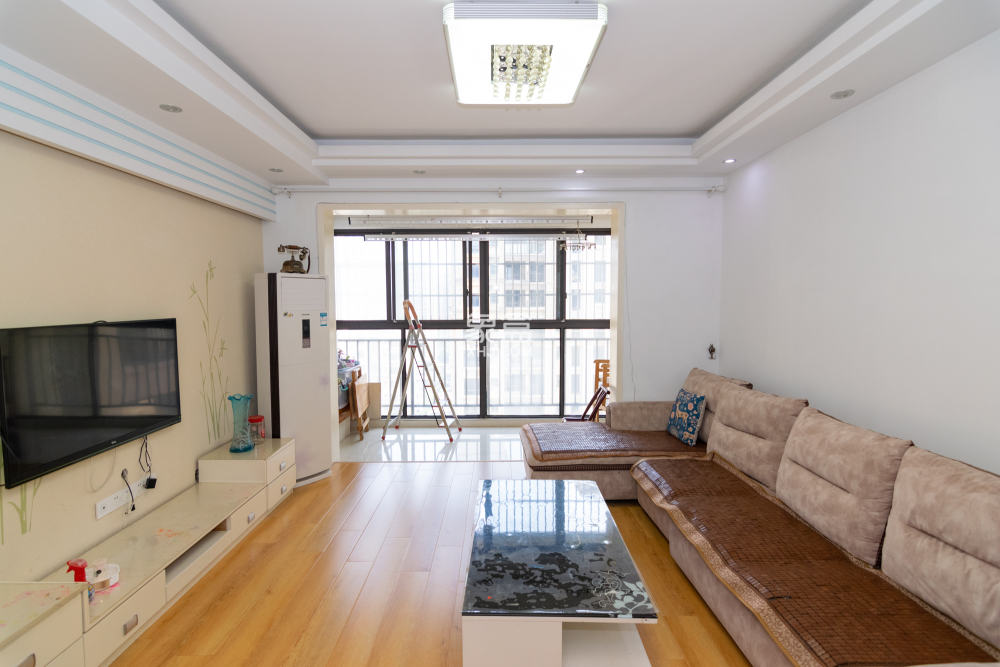 南山苏迪亚诺  4室2厅2卫    108.8万