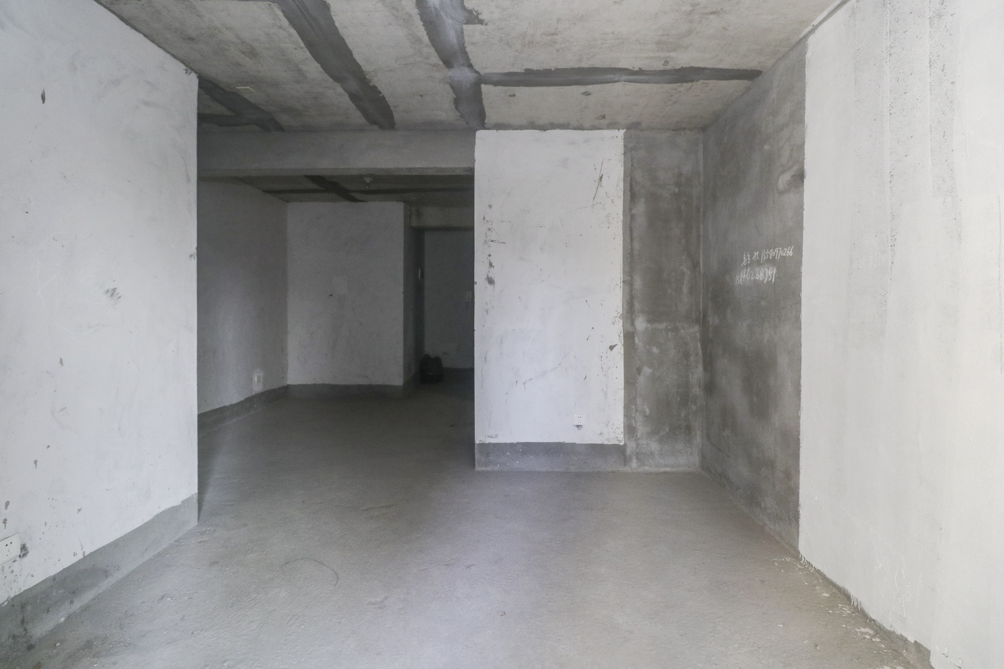 谷山乐园三期  3室1厅1卫    55.0万 谷山乐园三期  3室1厅1卫    55.0万客厅