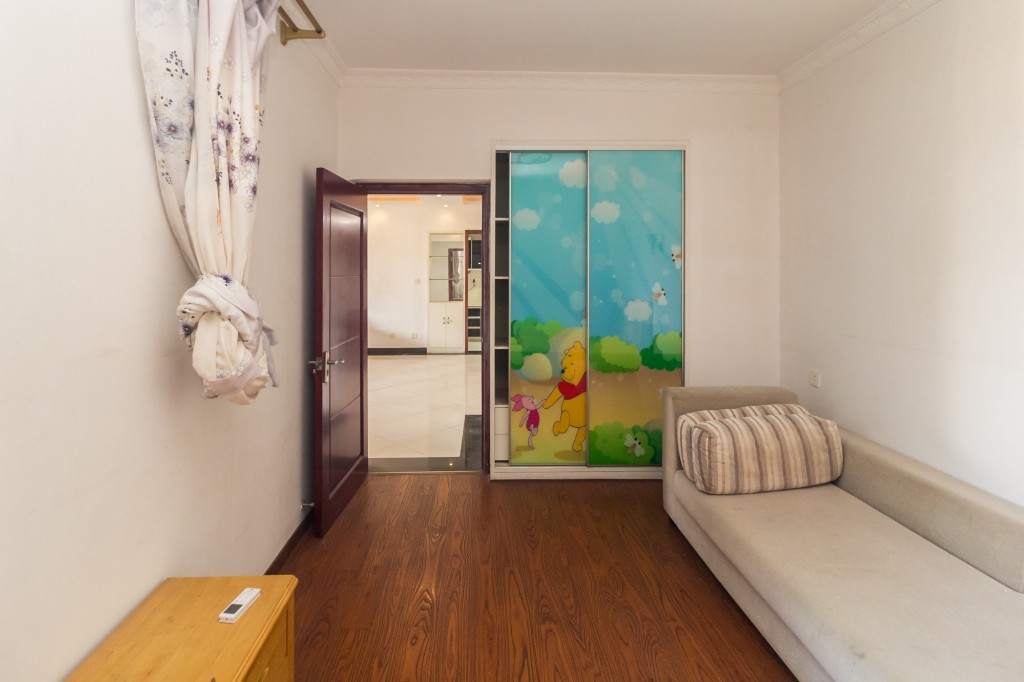 广角之恋(睿智园) 2室2厅1卫 55.0万 广角之恋(睿智园) 2室2厅1卫 55.0万卧室