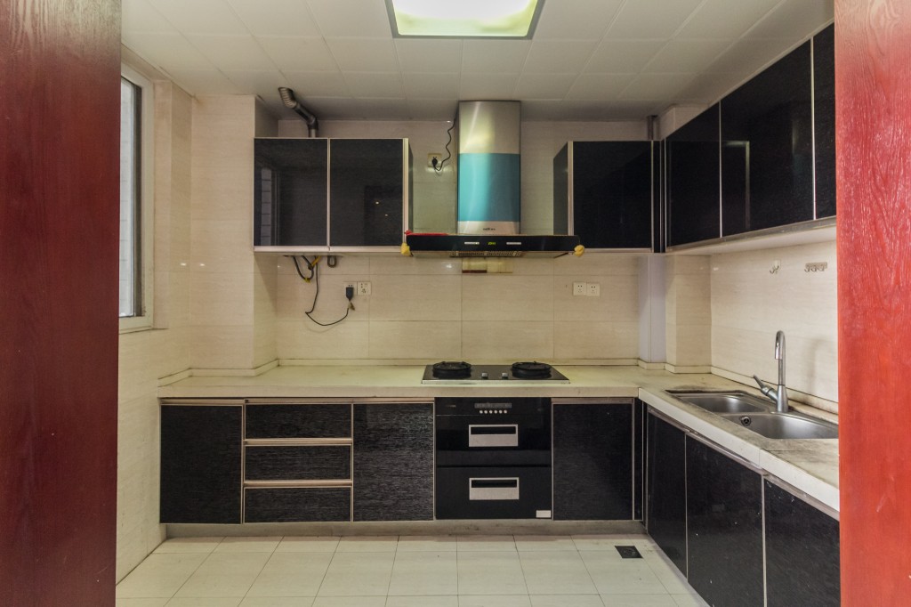 广角之恋(睿智园) 2室2厅1卫 55.0万 广角之恋(睿智园) 2室2厅1卫 55.0万厨房