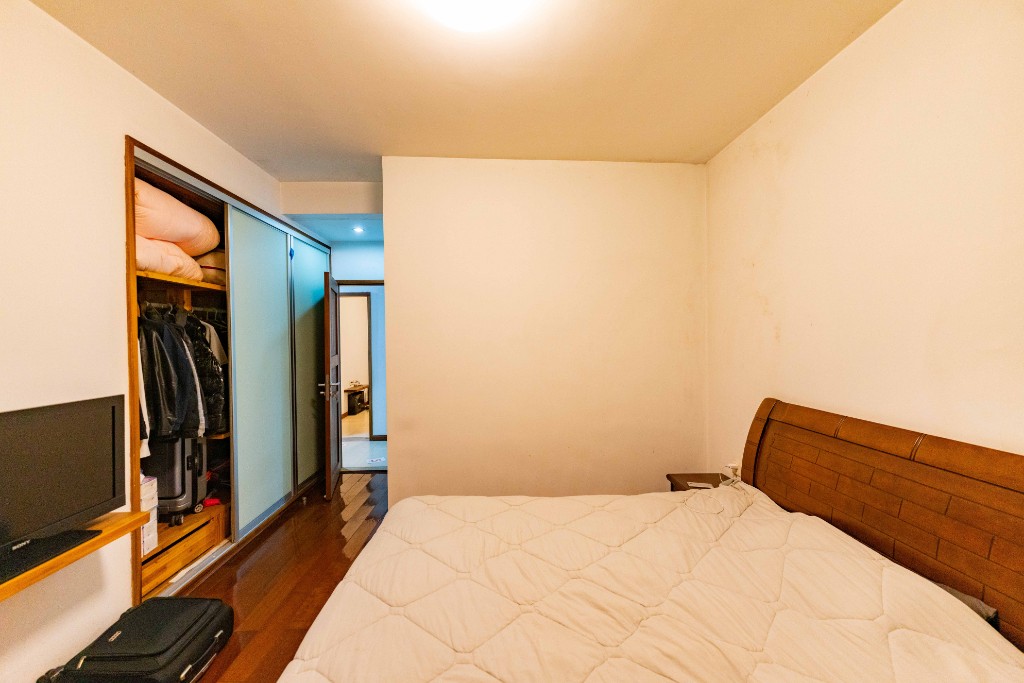 奥林匹克花园 2室1厅2卫 65.0万 奥林匹克花园 2室1厅2卫 65.0万卧室