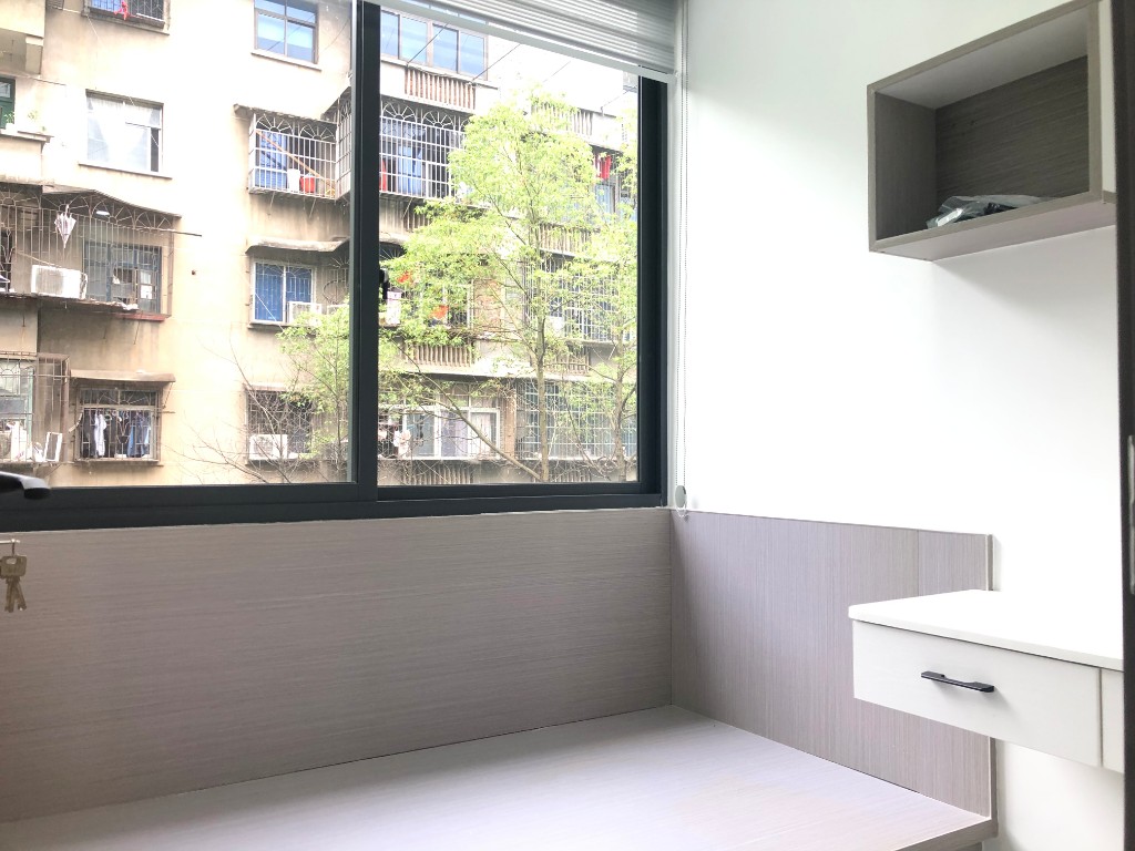 建宁新村 3室2厅1卫 35.8万 建宁新村 3室2厅1卫 35.8万客厅