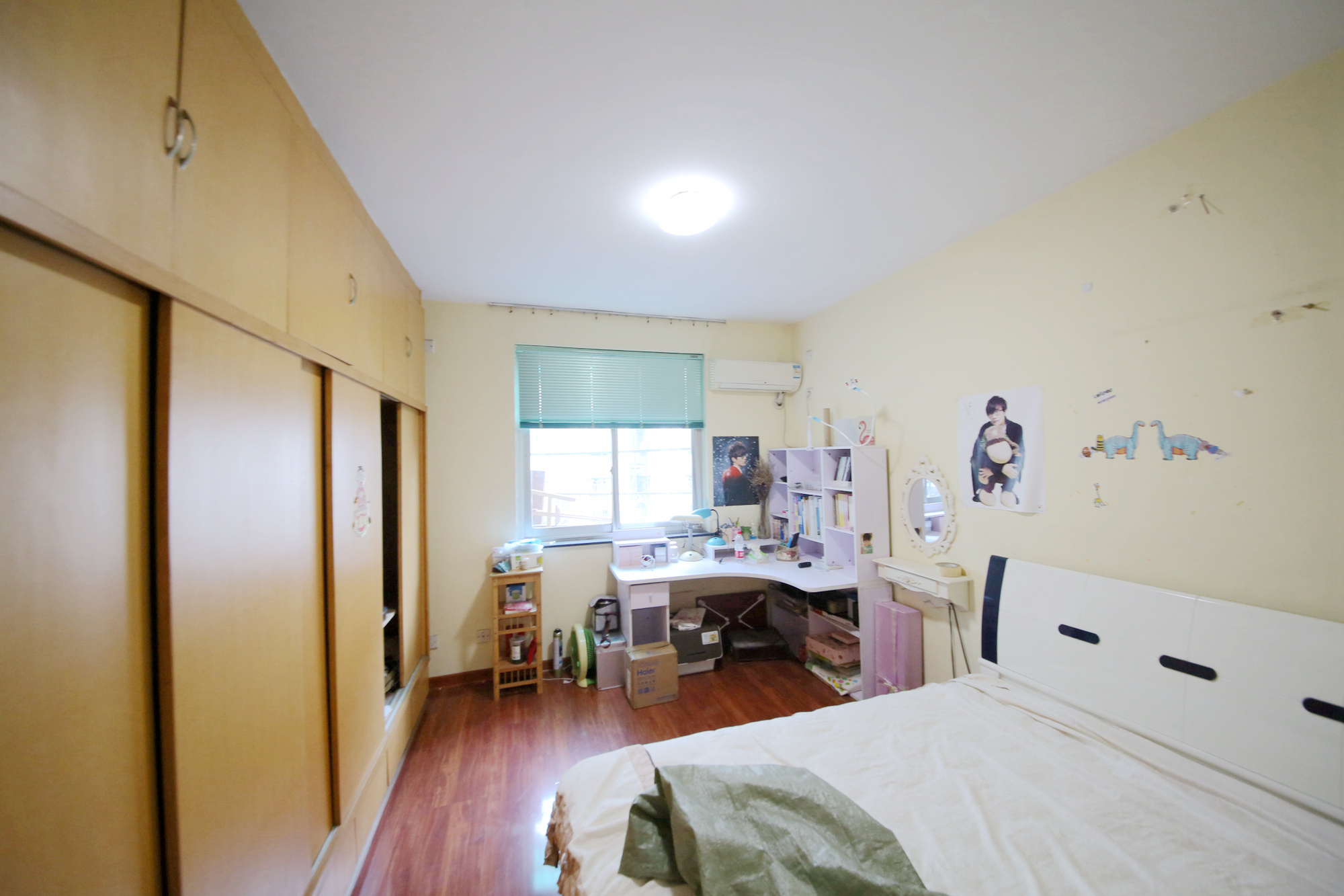 安泰新村  3室2厅1卫   64.80万卧室