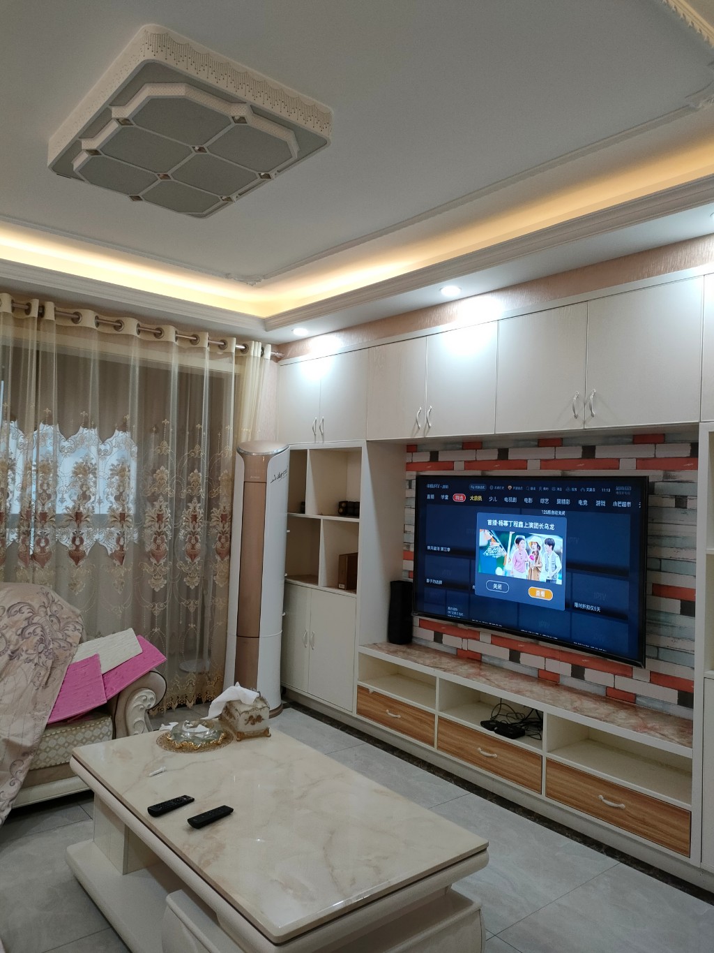 城市公园 3室1厅2卫 57.8万 城市公园 3室1厅2卫 57.8万客厅