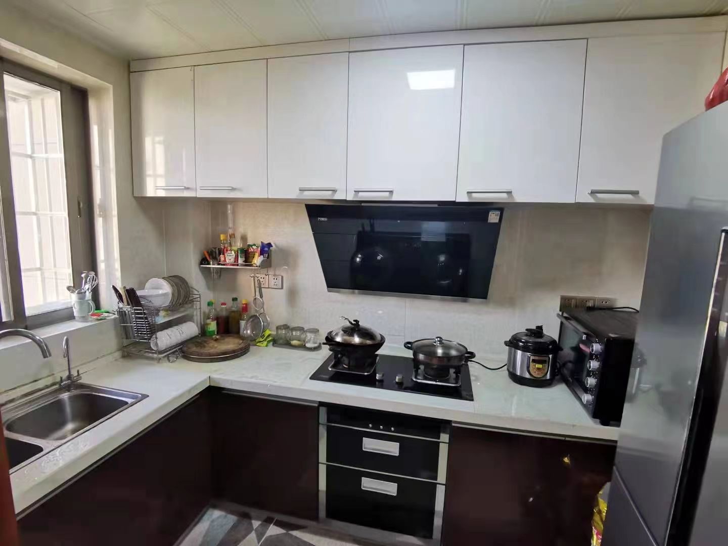 凯风珑城 3室2厅2卫 85.0万 凯风珑城 3室2厅2卫 85.0万客厅