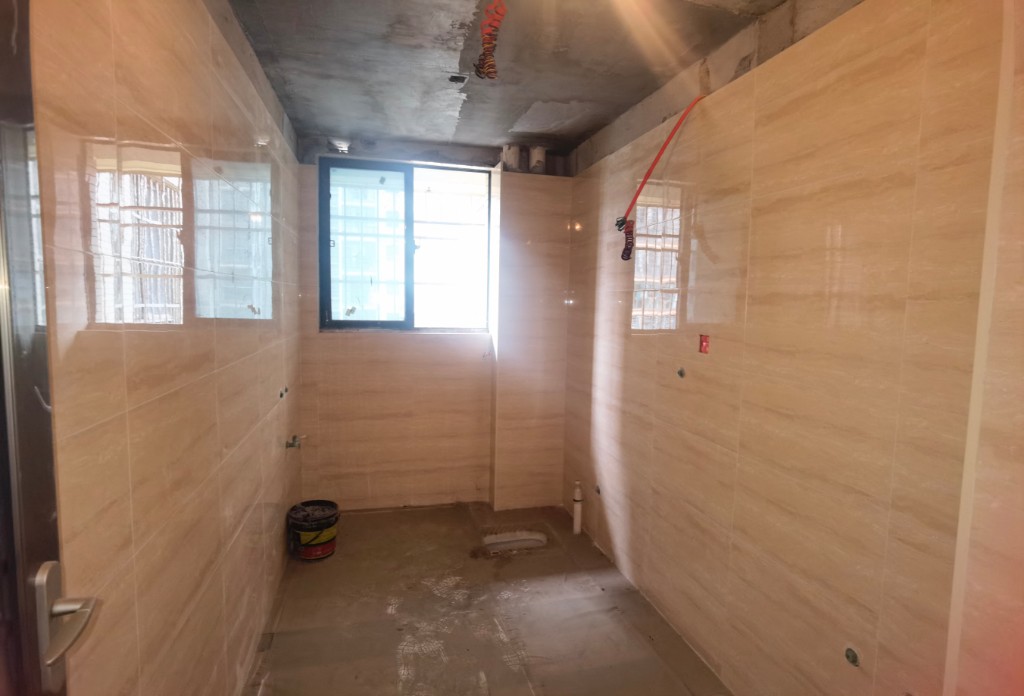 湖景名城 3室2厅2卫 56.8万 湖景名城 3室2厅2卫 56.8万客厅