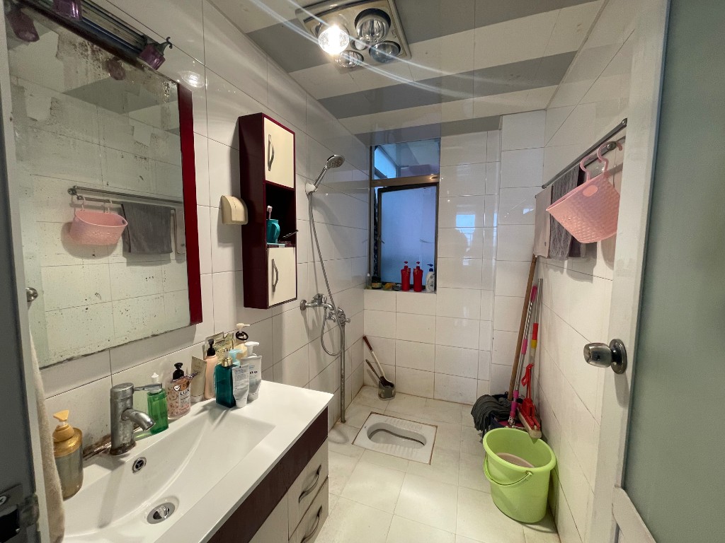 景秀名园 2室2厅2卫 29.8万 景秀名园 2室2厅2卫 29.8万客厅