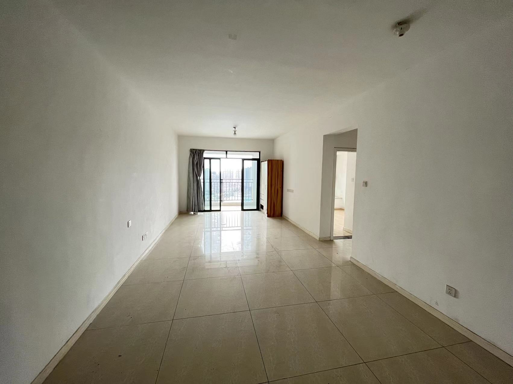 经世龙城 2室2厅1卫 64.0万 经世龙城 2室2厅1卫 64.0万客厅