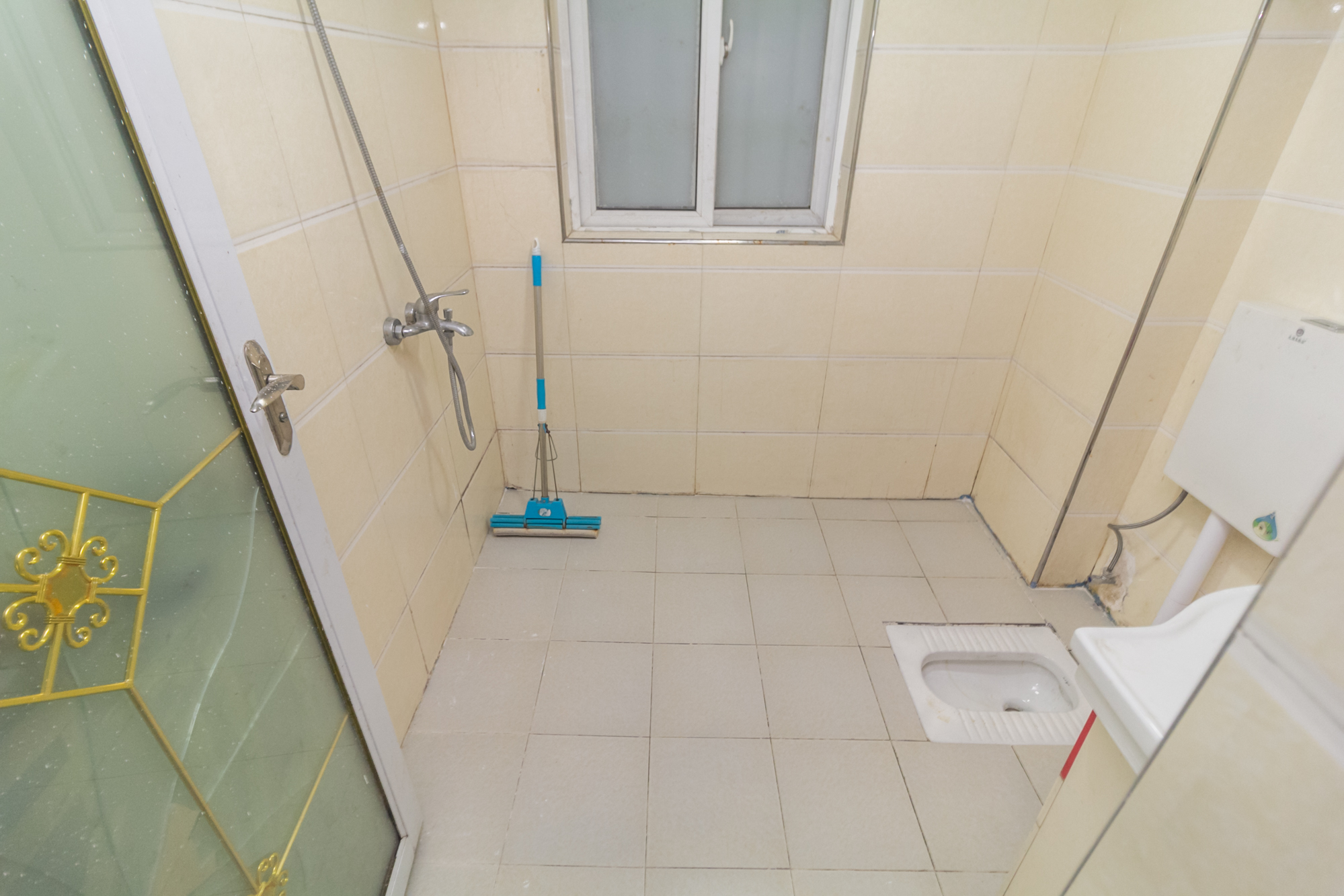 明天一城  3室2厅1卫    39.8万 明天一城  3室2厅1卫    39.8万卫生间