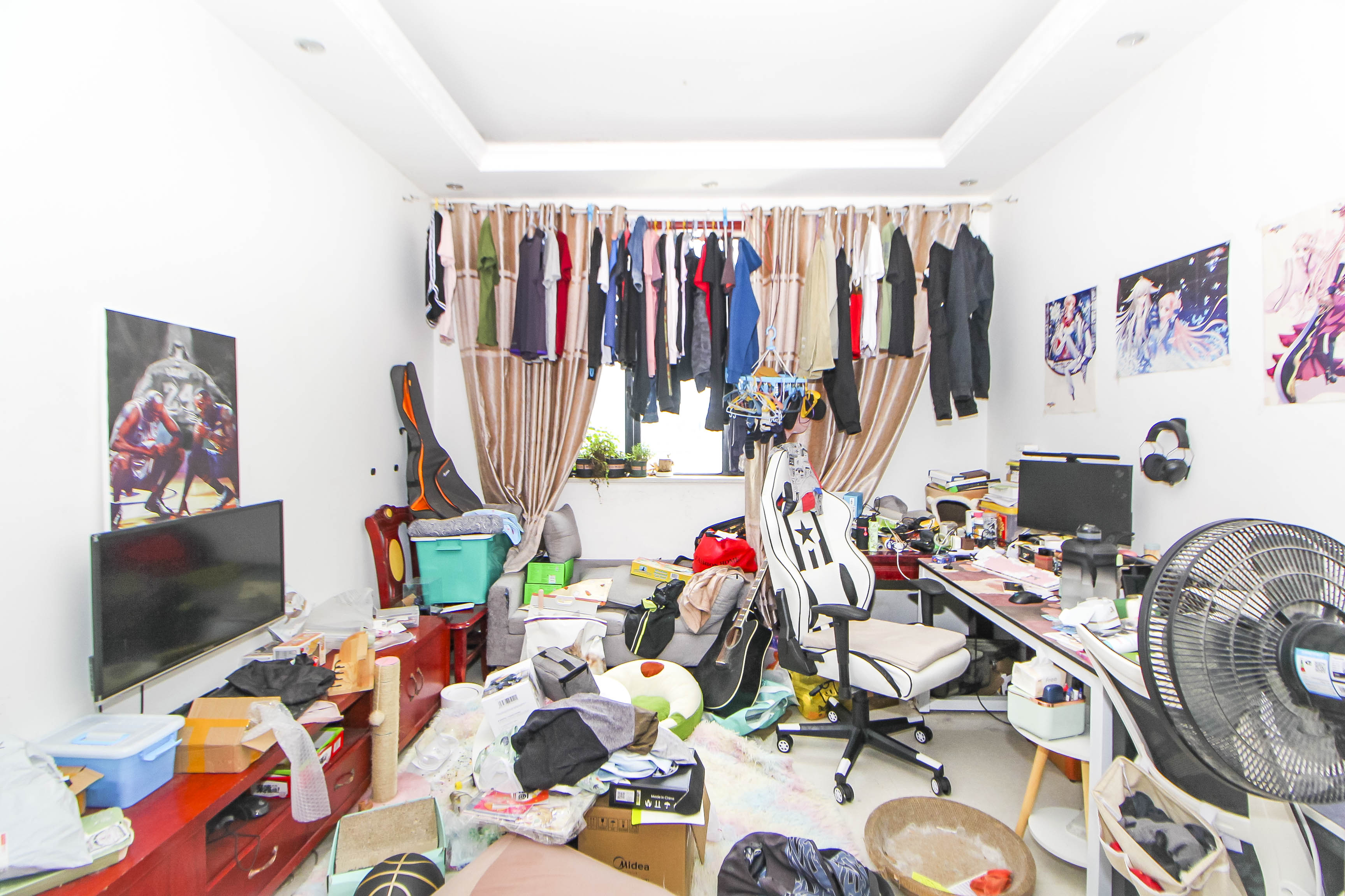 阳光100三期  1室1厅1卫   55.00万客厅