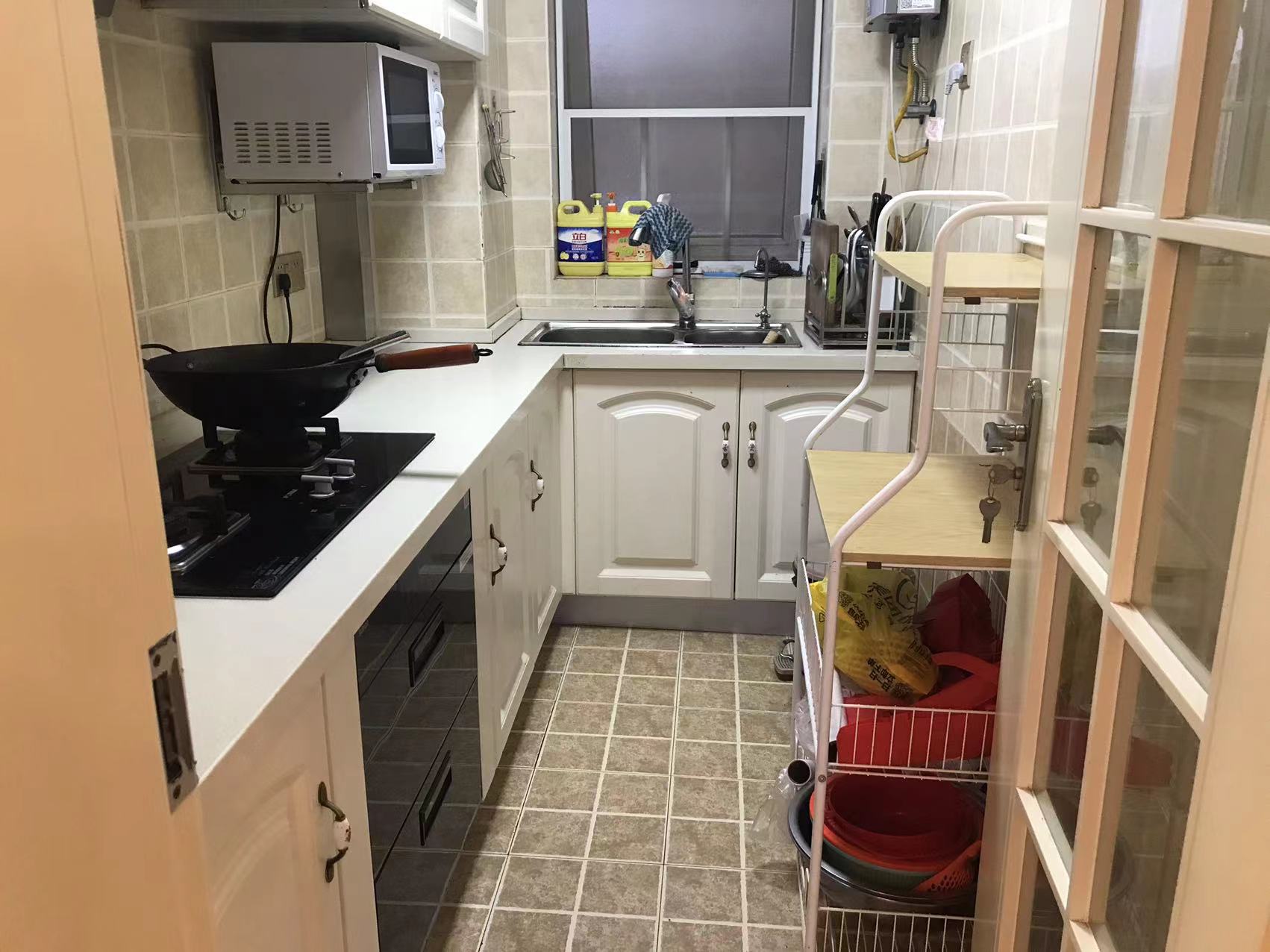 佳兆业金域天下三期 3室2厅2卫 66.6万 佳兆业金域天下三期 3室2厅2卫 66.6万客厅