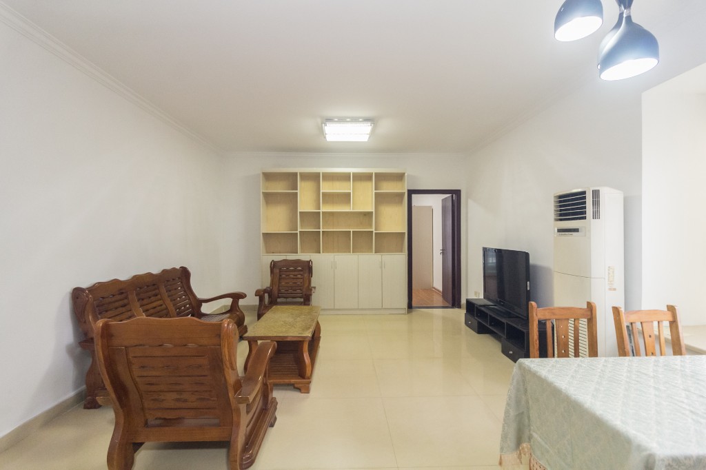 明天一城  3室2厅1卫    39.8万 明天一城  3室2厅1卫    39.8万客厅