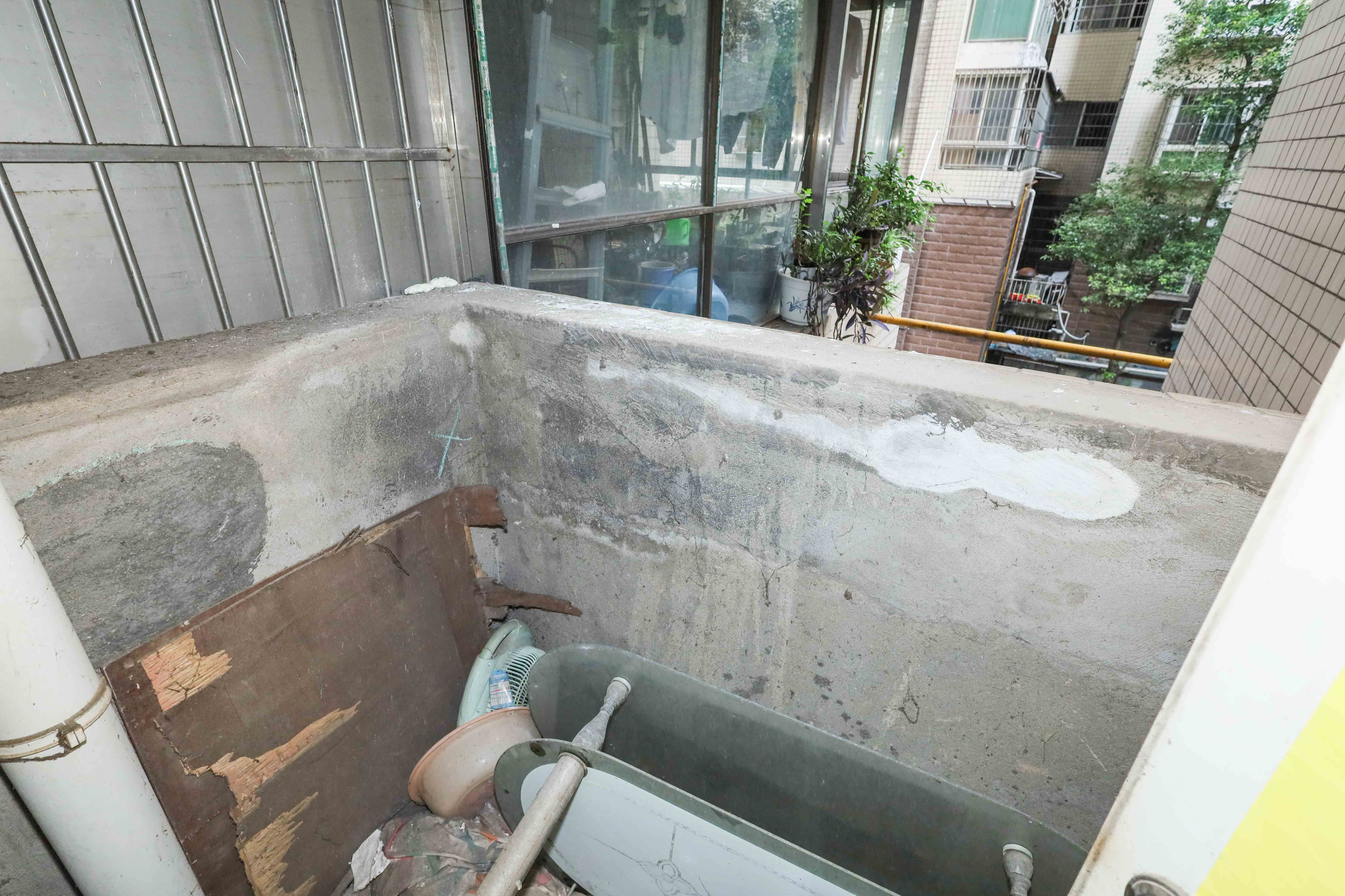 麓谷加州阳光  2室2厅1卫   72.00万其他
