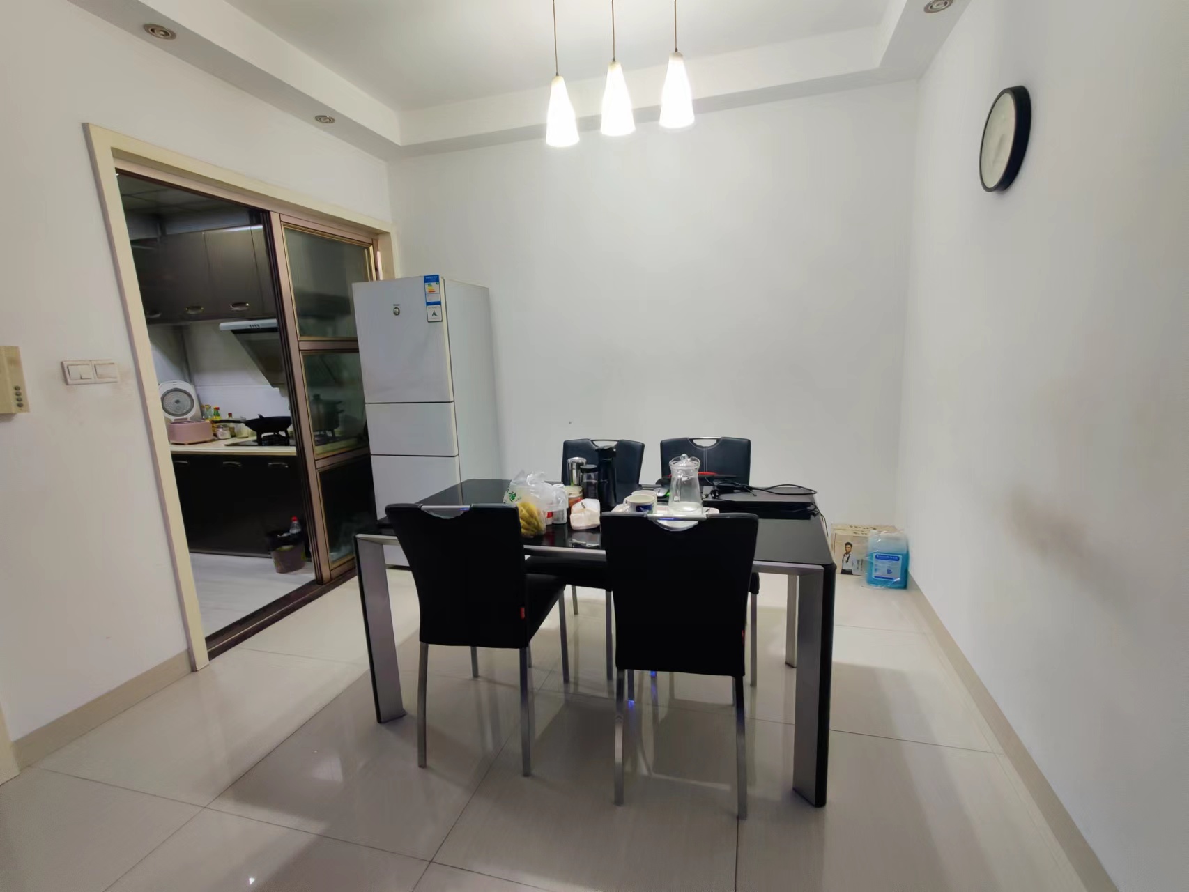 紫金名门 3室2厅1卫 58.0万 紫金名门 3室2厅1卫 58.0万客厅