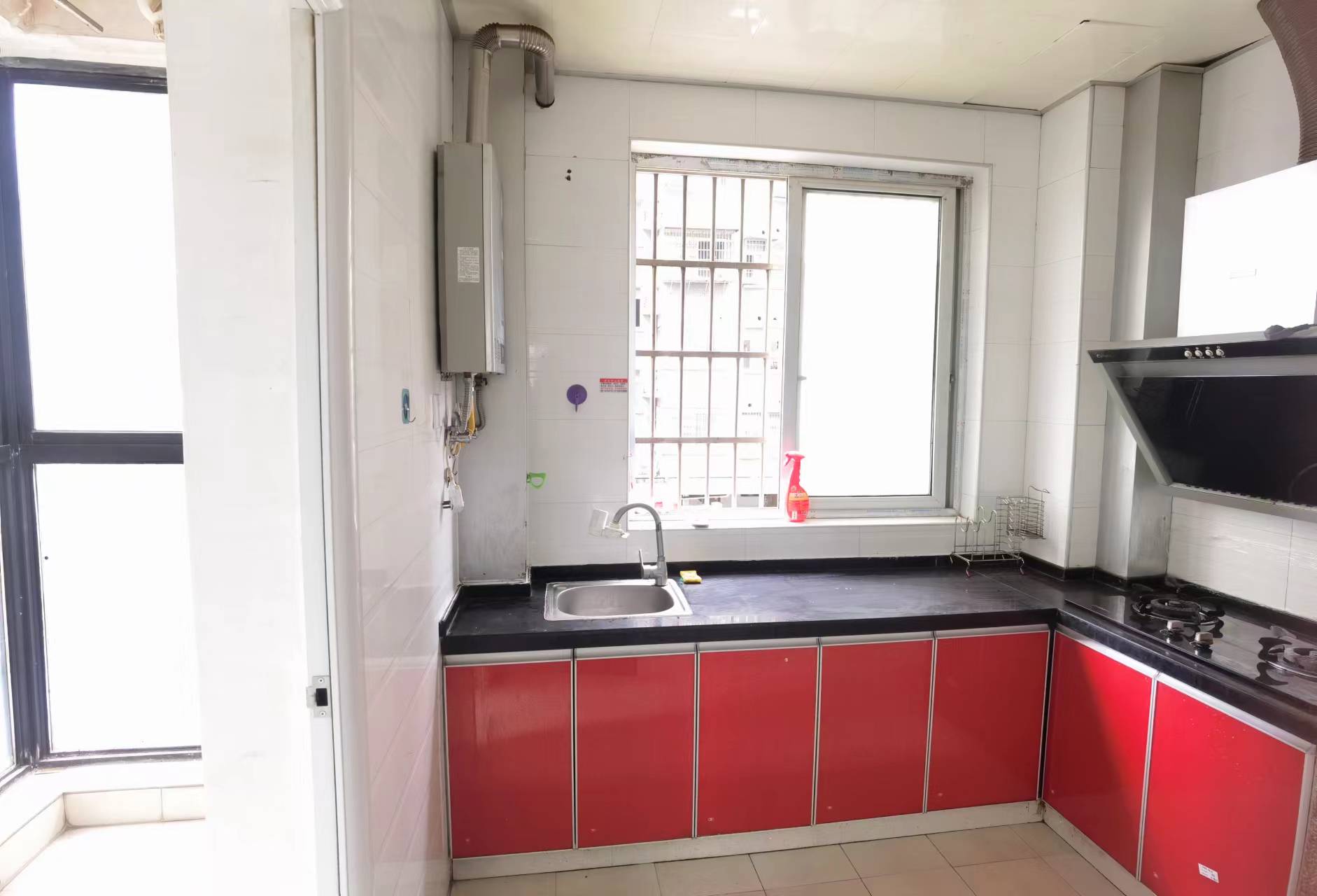 蓝筹公寓二期2-3栋  2室2厅1卫    45.0万 蓝筹公寓二期2-3栋  2室2厅1卫    45.0万客厅