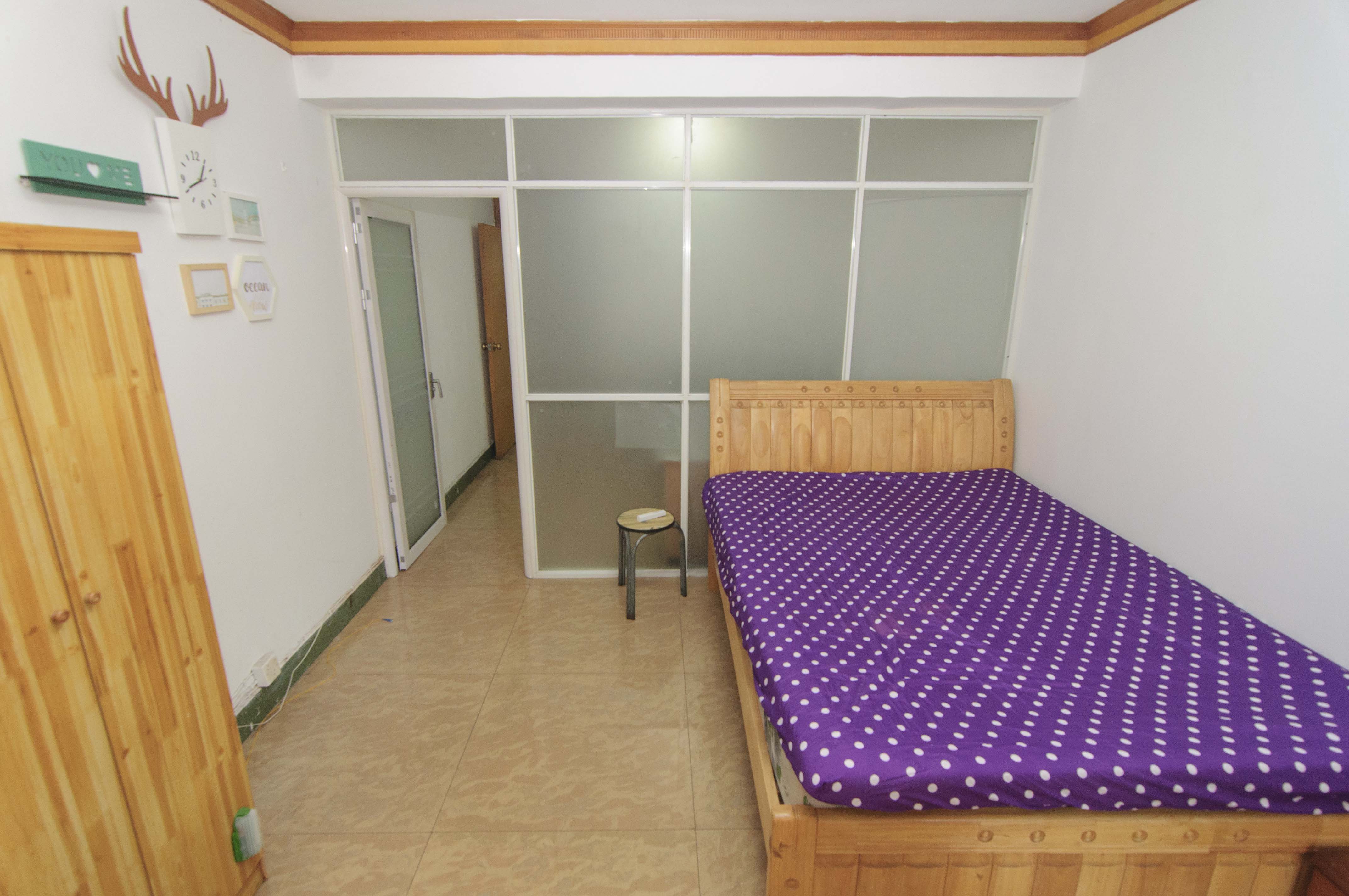 南门口晏家塘社区  1室1厅1卫    32.0万卧室