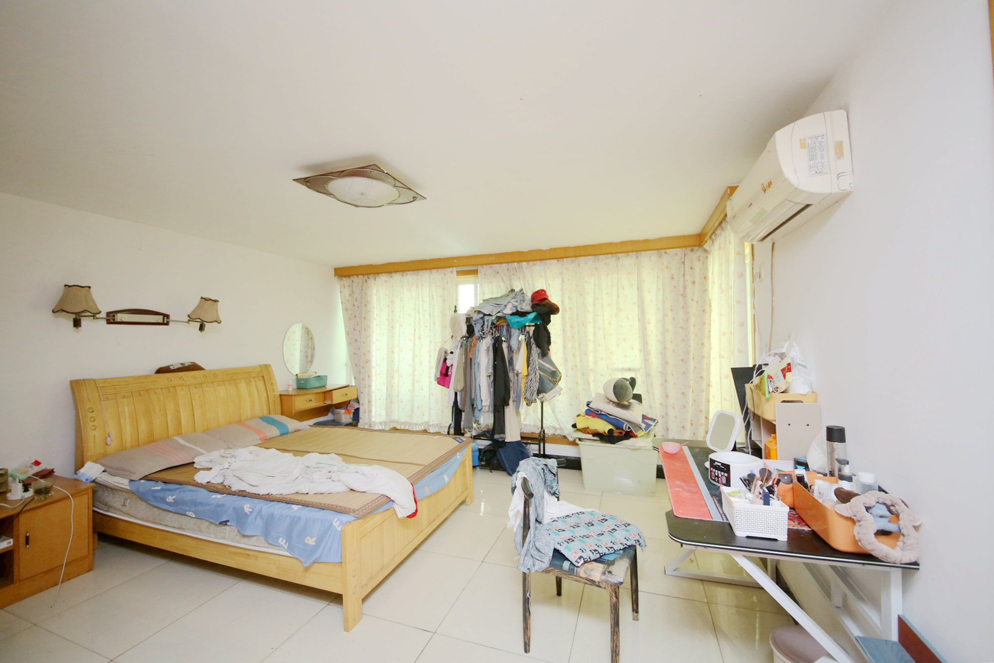 民基大厦  2室2厅1卫   78.80万卧室