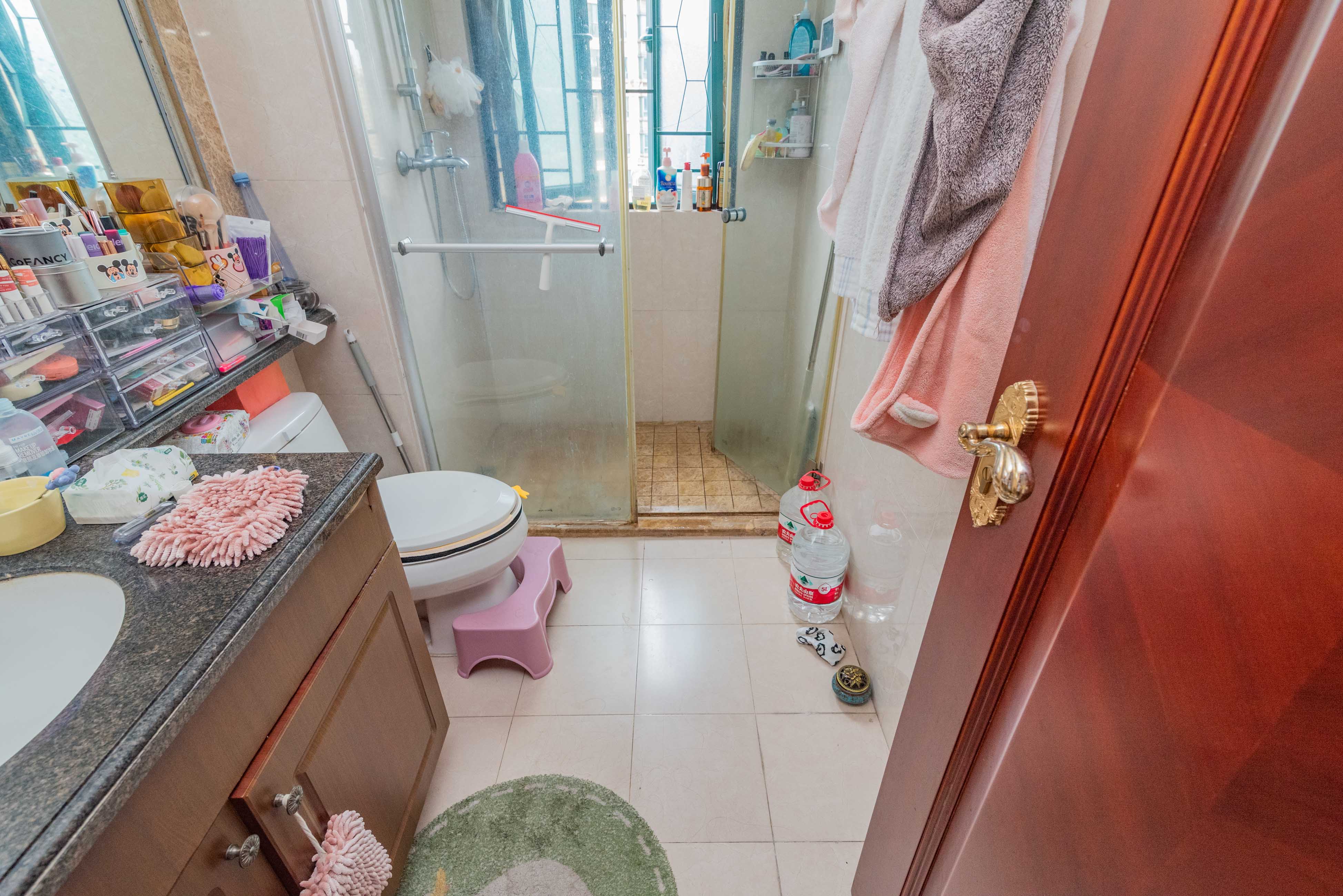 恒大雅苑  3室2厅1卫    104.0万卫生间