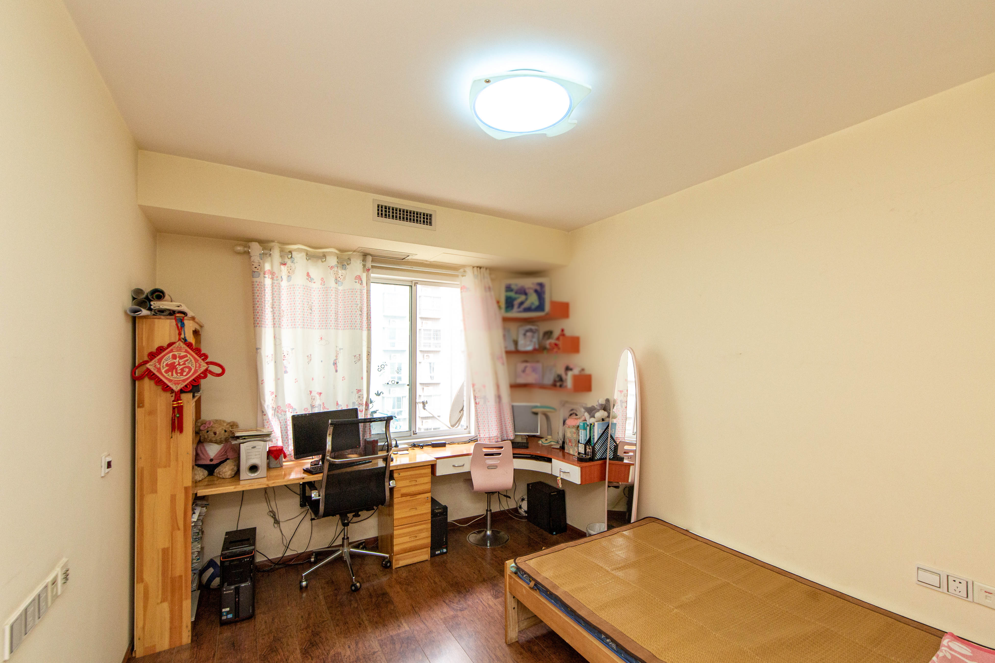 雅致名園 4室2廳1廚2衛(wèi) 305.00萬(wàn)臥室A