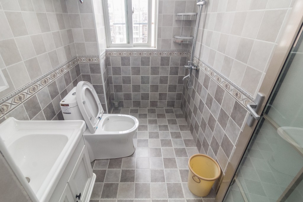 星城国际 3室2厅1卫 85.0万 星城国际 3室2厅1卫 85.0万卫生间