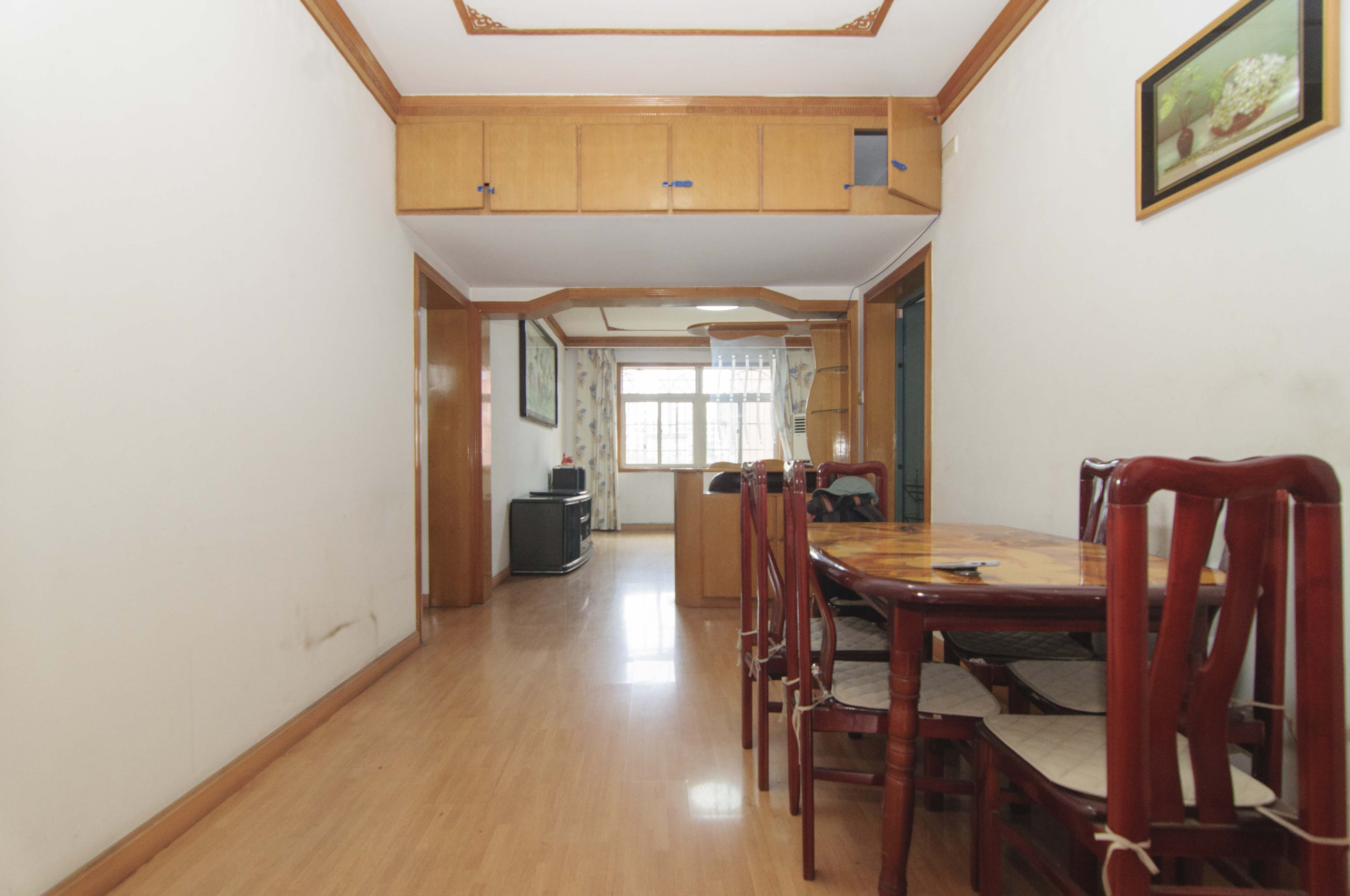 城建学院（古堆山城建学校宿舍）  2室2厅1卫   60.00万客厅