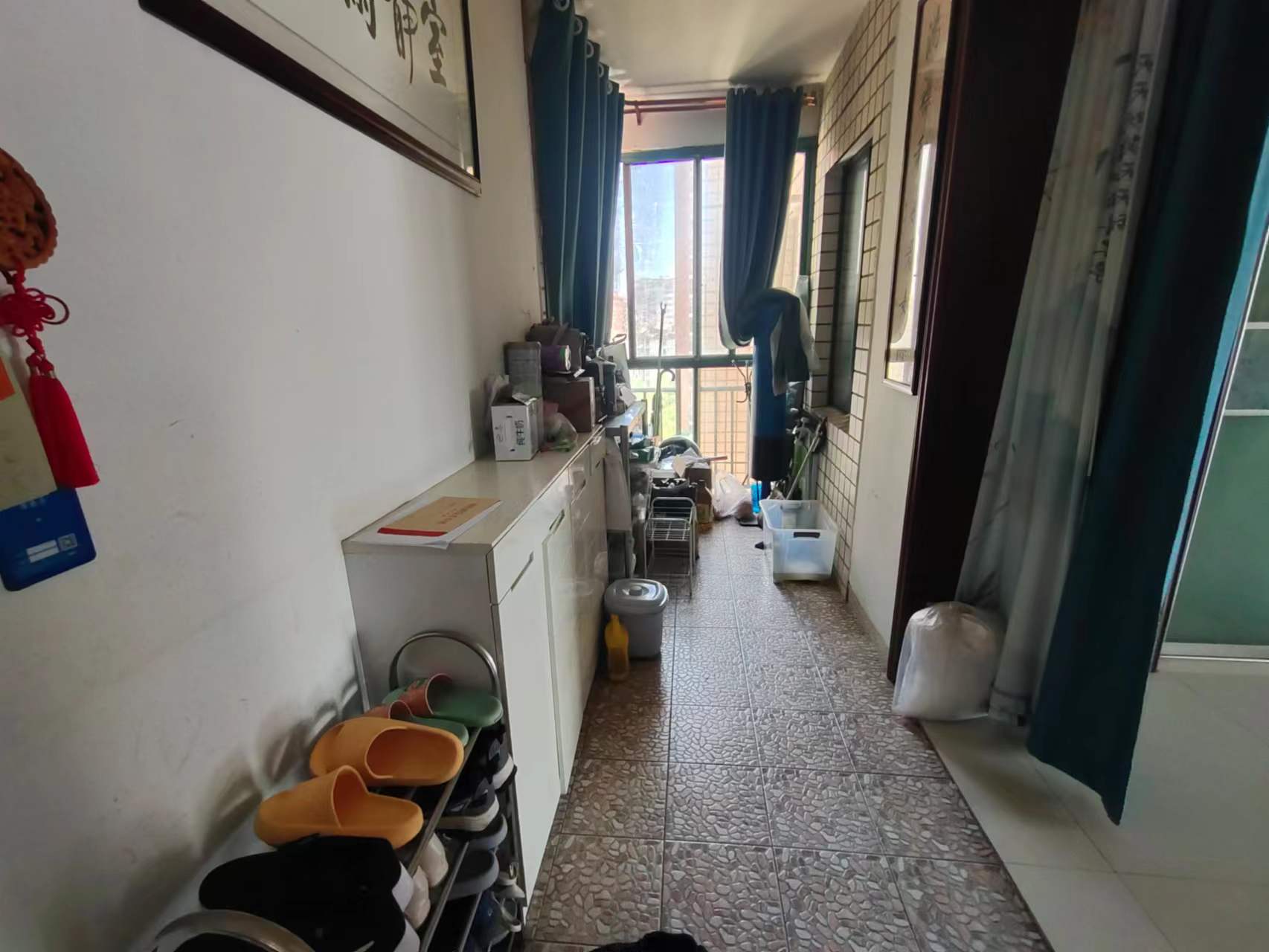 西域名邸  3室2厅1卫    88.0万 西域名邸  3室2厅1卫    88.0万客厅