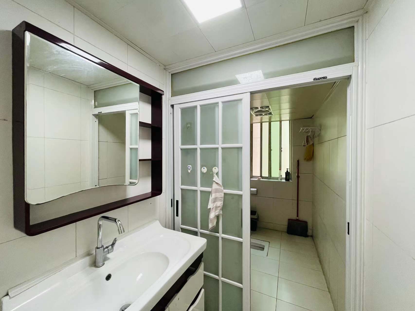 四季花园 3室2厅1卫 85.0万 四季花园 3室2厅1卫 85.0万客厅