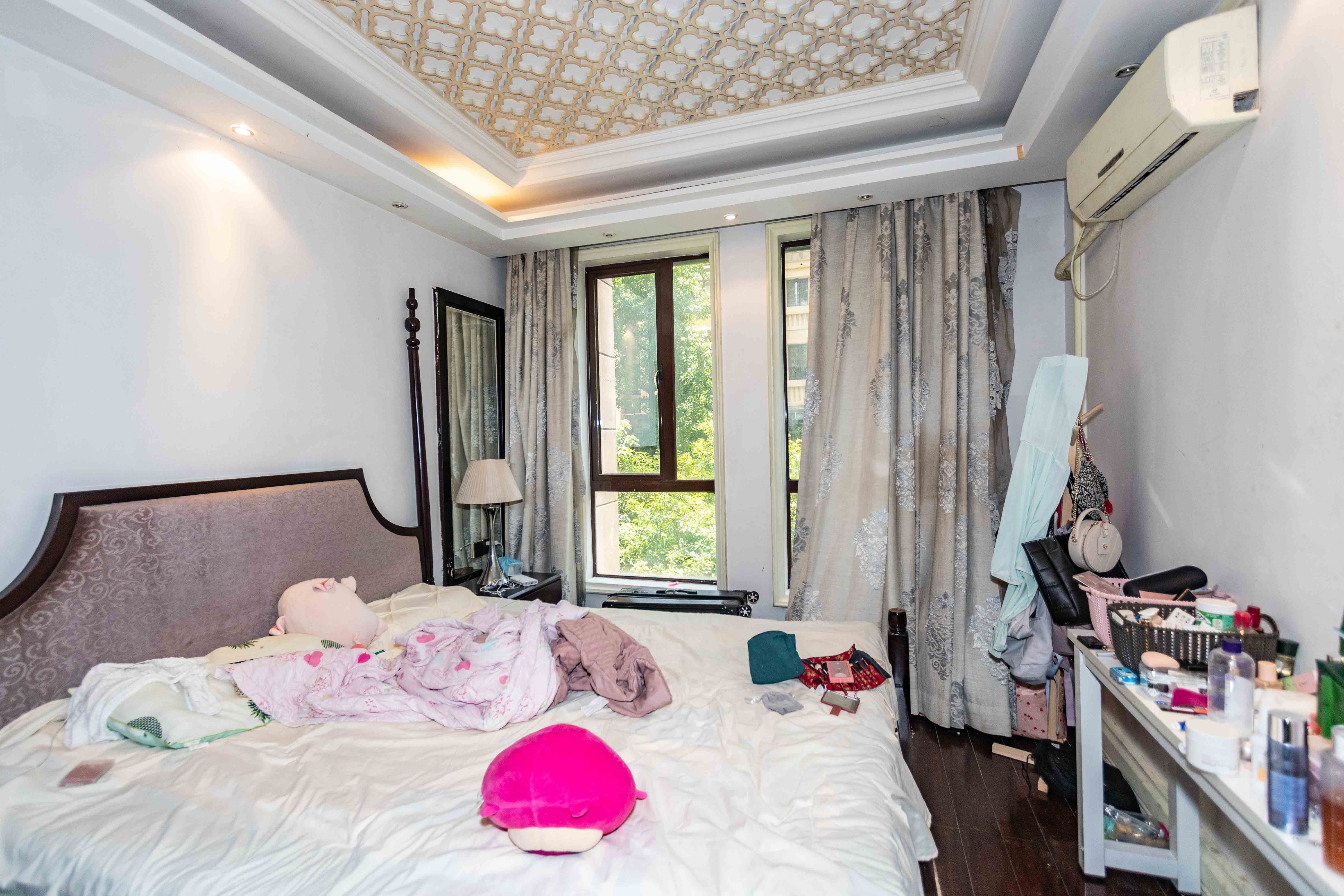 欧莱雅郡 3室2厅1卫 55.8万 欧莱雅郡 3室2厅1卫 55.8万卧室