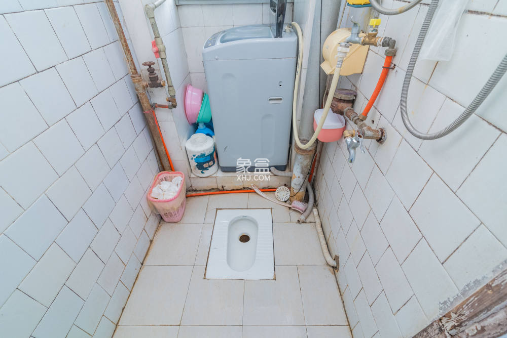 德雅村郵電器材宿舍  2室1廳1衛(wèi)   37.30萬